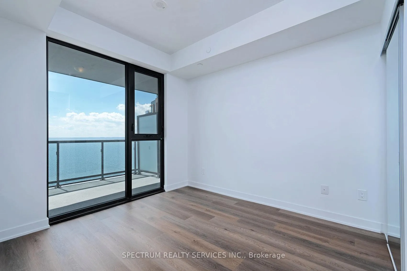 Photo 32 of Unit 1706, 2075 Lakeshore Road, Burlington, Brant — HOMEH