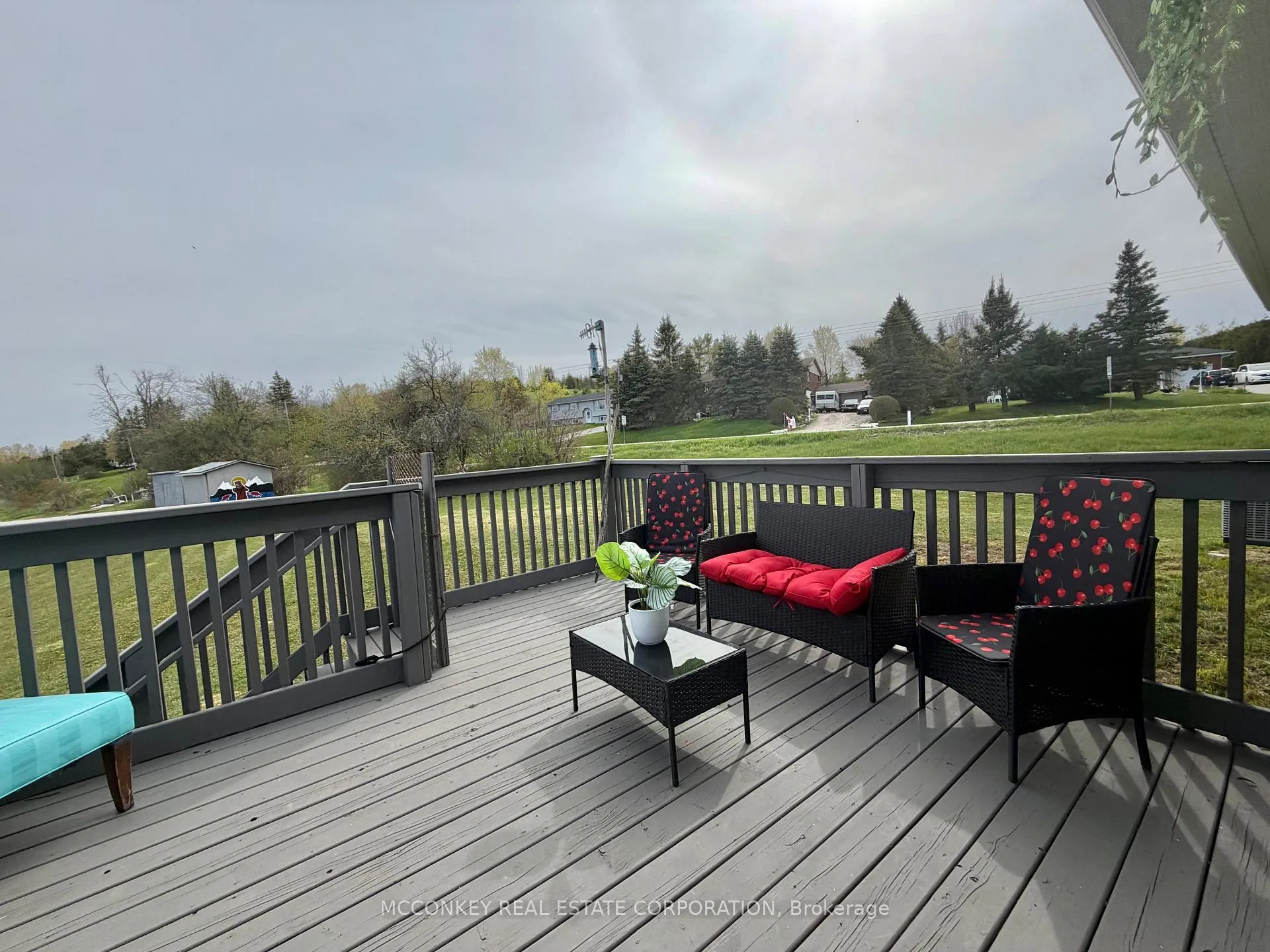 Photo 10 of 17 Bayview Drive, Kawartha Lakes, Emily — HOMEH