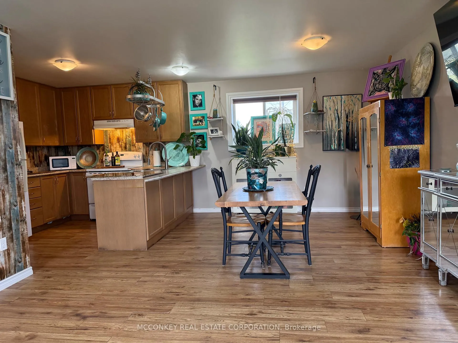 Photo 11 of 17 Bayview Drive, Kawartha Lakes, Emily — HOMEH