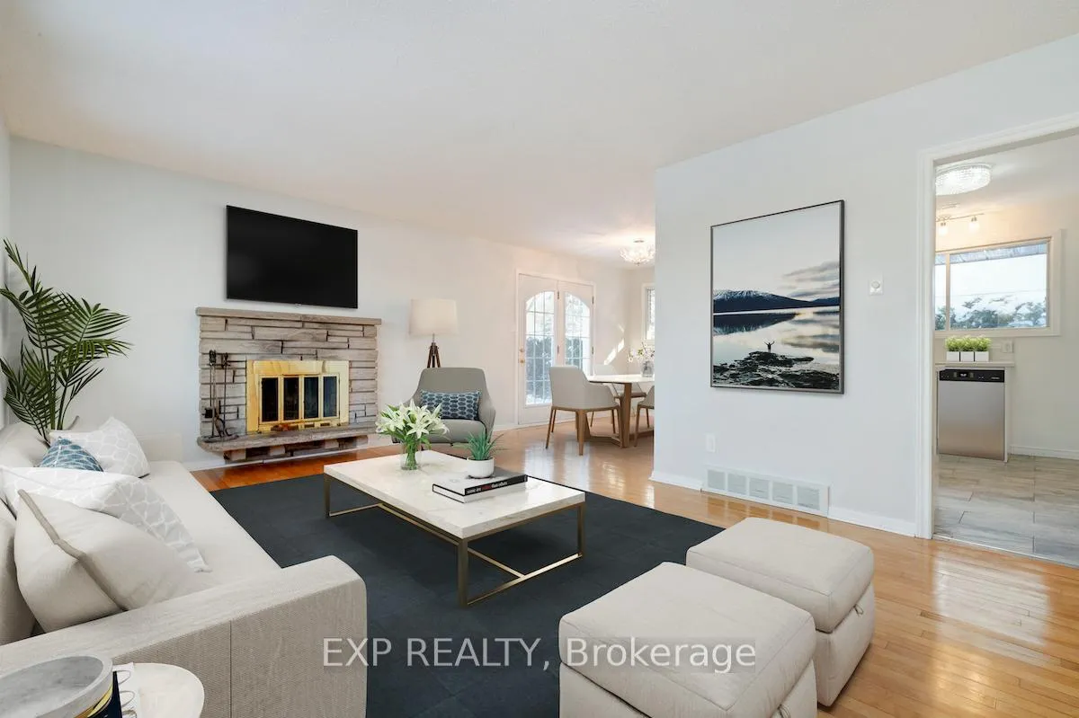 Photo 4 of 728 Fielding Drive, Ottawa, Riverside Park South — HOMEH