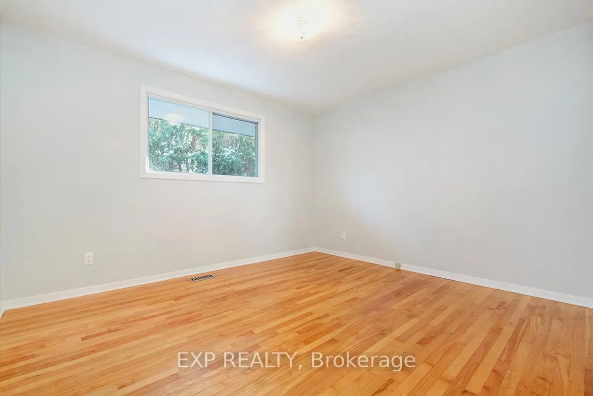 Photo 19 of 728 Fielding Drive, Ottawa, Riverside Park South — HOMEH