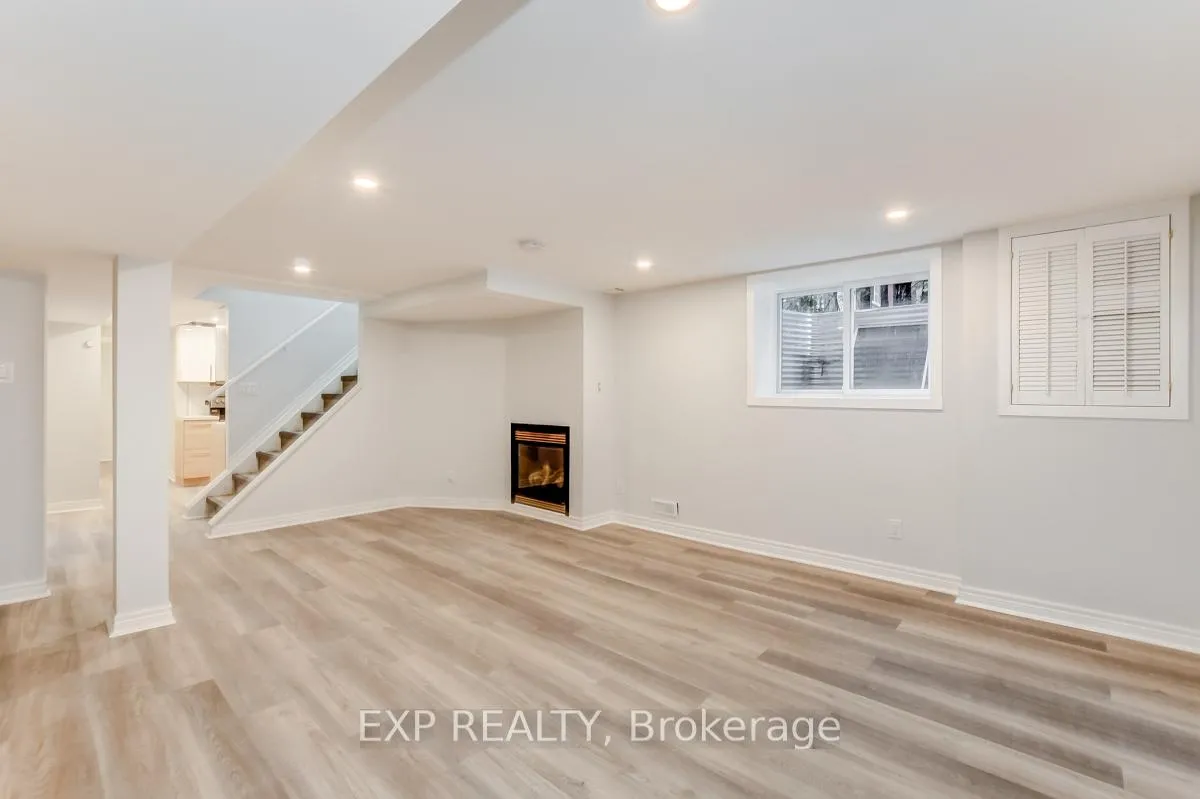 Photo 30 of 728 Fielding Drive, Ottawa, Riverside Park South — HOMEH