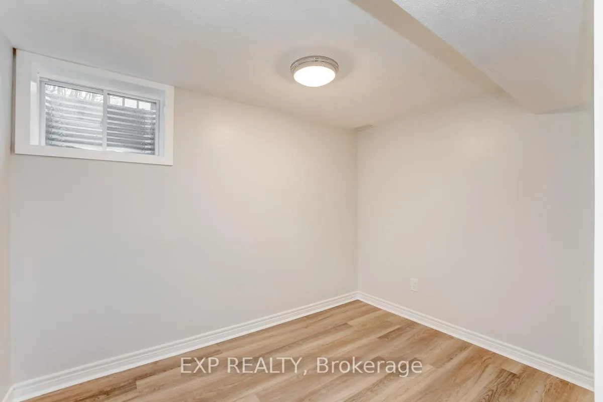 Photo 36 of 728 Fielding Drive, Ottawa, Riverside Park South — HOMEH