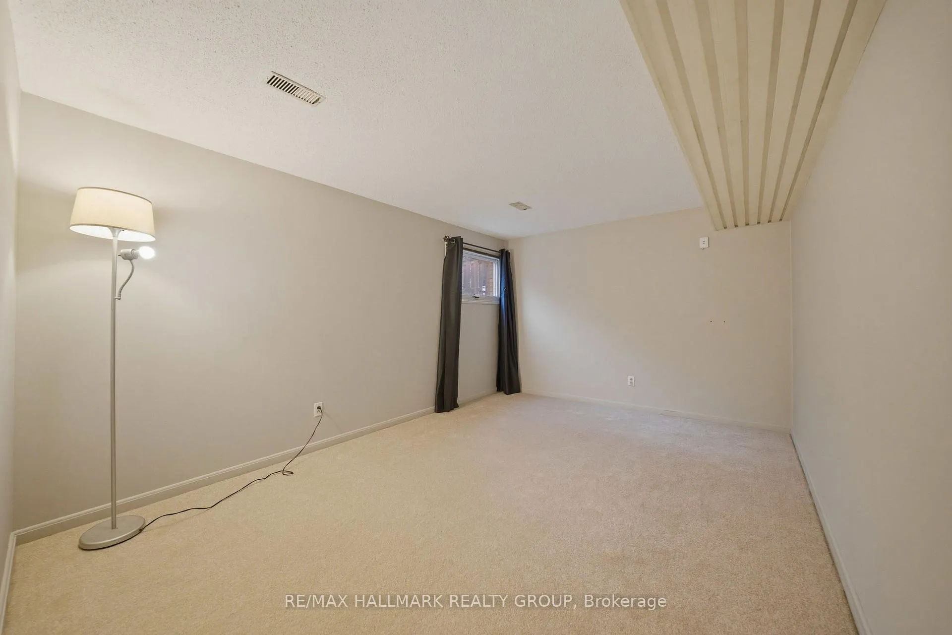Photo 28 of 69 Woodmount Crescent, Ottawa, Borden Farm/Stewart Farm/Carleton Heights/Parkwood Hills — HOMEH
