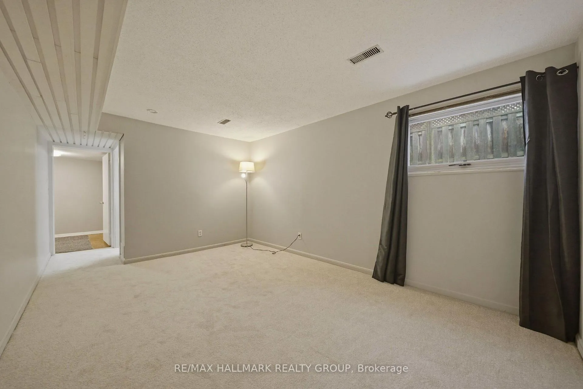 Photo 29 of 69 Woodmount Crescent, Ottawa, Borden Farm/Stewart Farm/Carleton Heights/Parkwood Hills — HOMEH