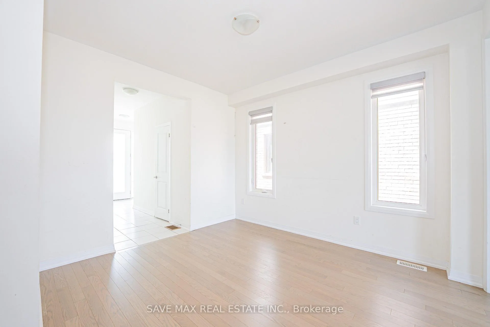 Photo 10 of 294 Newman Drive, Cambridge — HOMEH