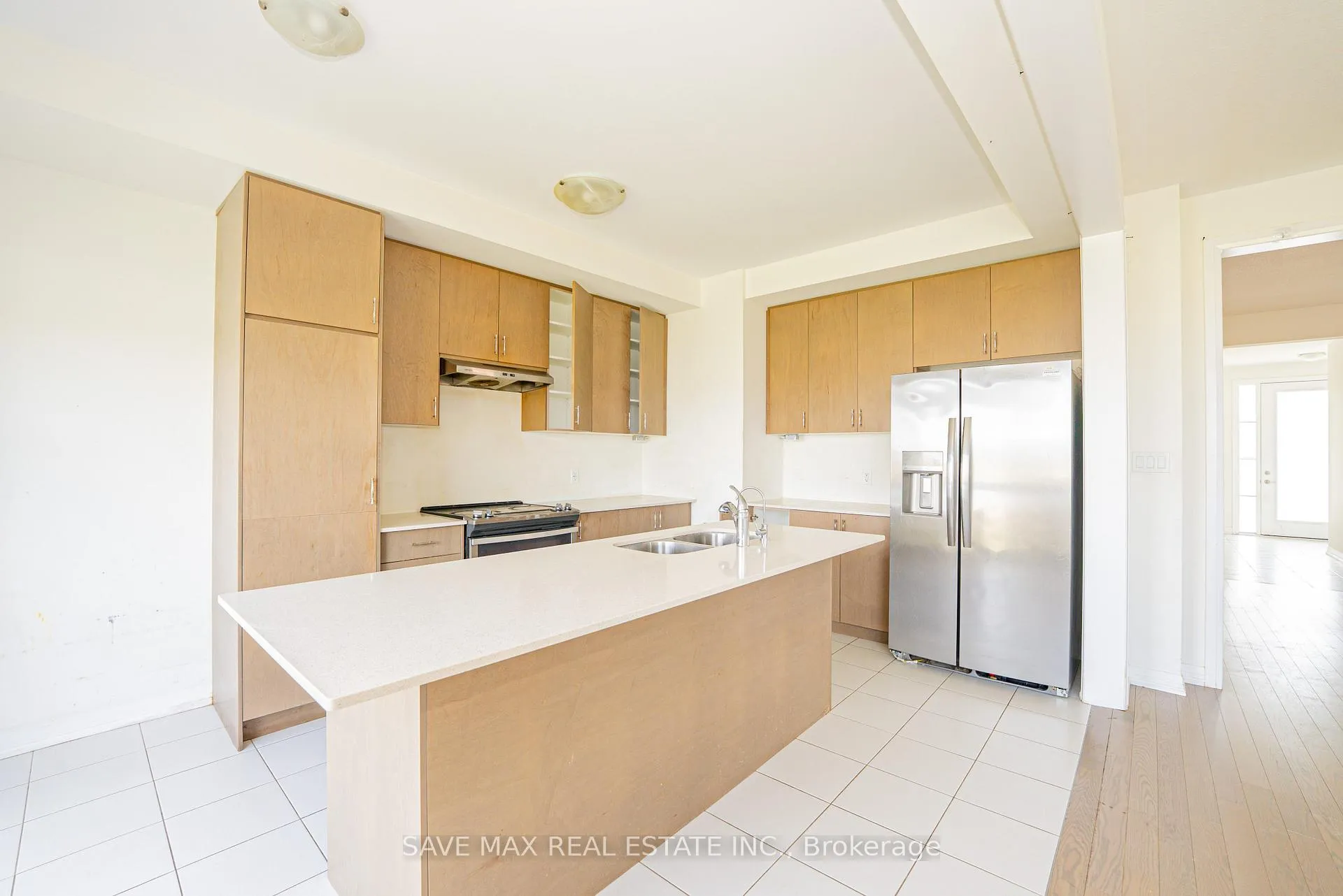 Photo 13 of 294 Newman Drive, Cambridge — HOMEH