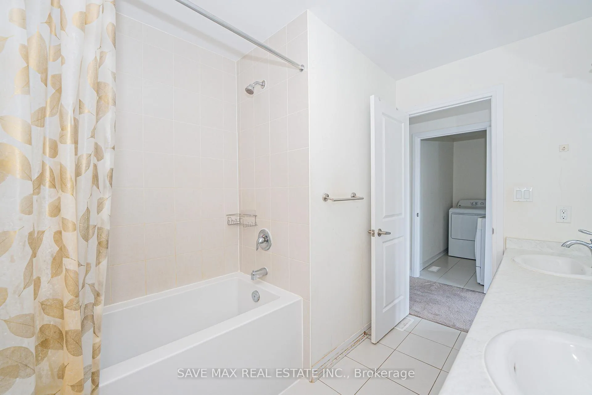 Photo 33 of 294 Newman Drive, Cambridge — HOMEH