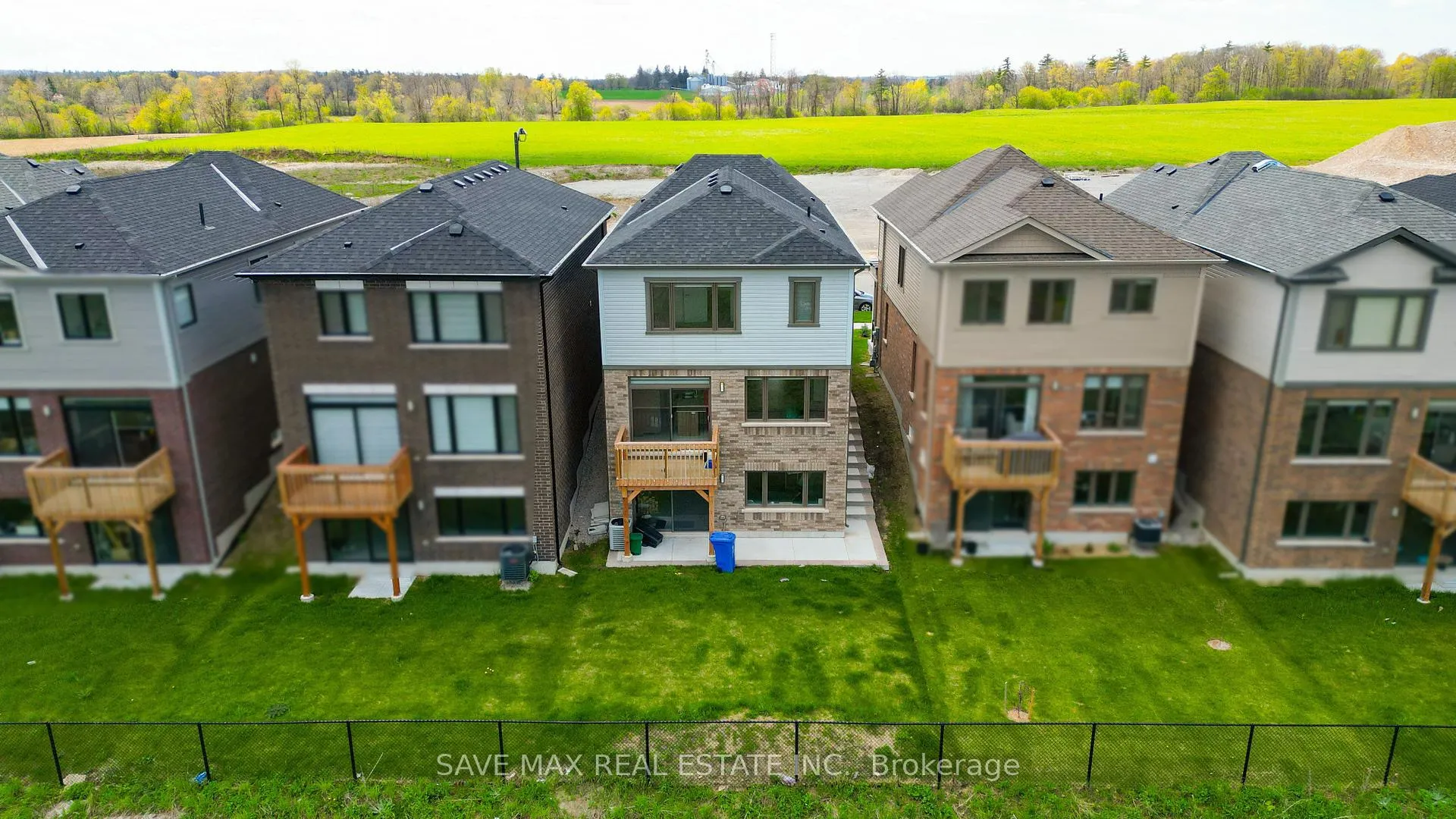 Photo 40 of 294 Newman Drive, Cambridge — HOMEH