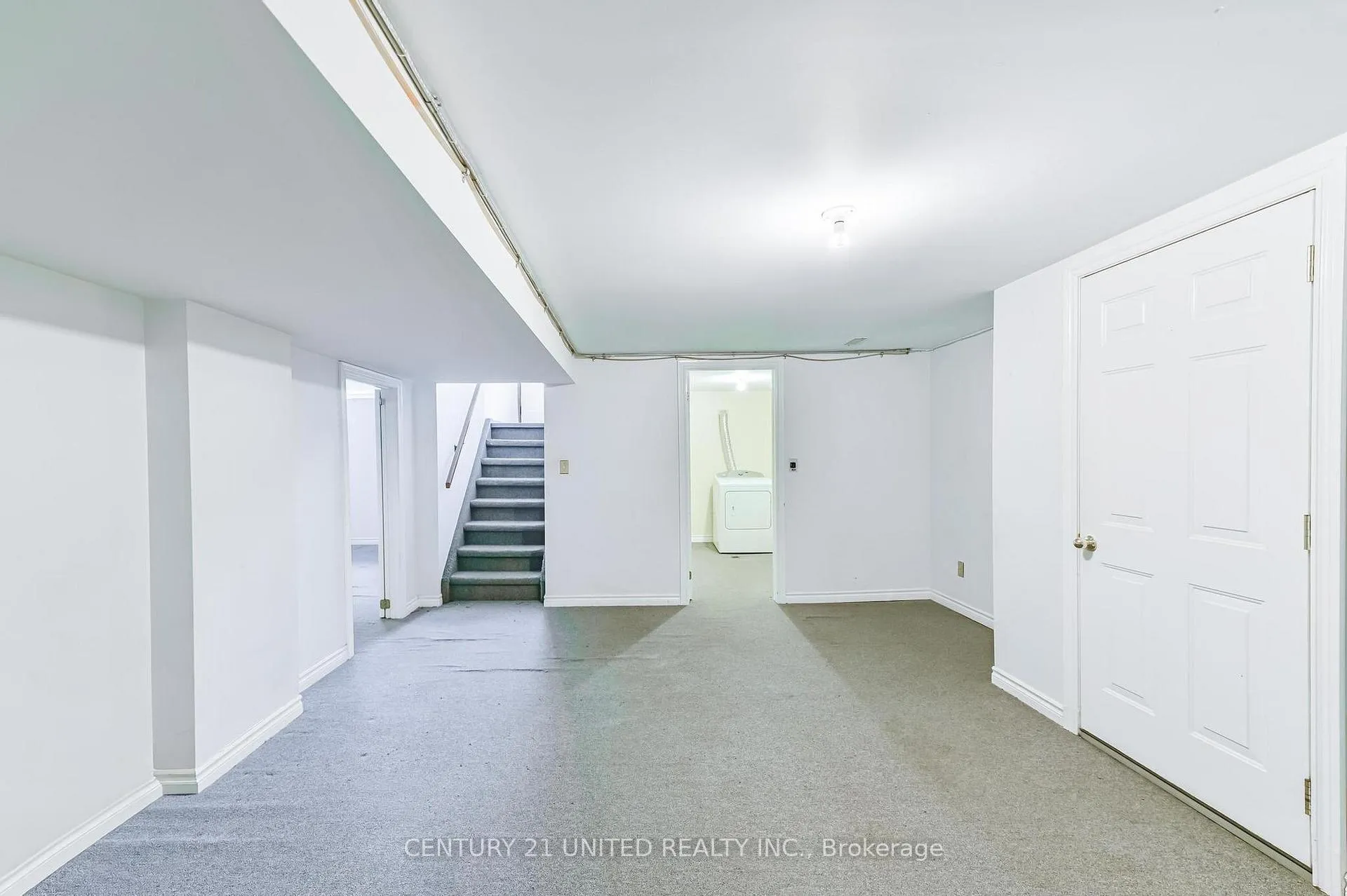 Photo 13 of 261 Maxwell Avenue, Peterborough, Ashburnham Ward 4 — HOMEH
