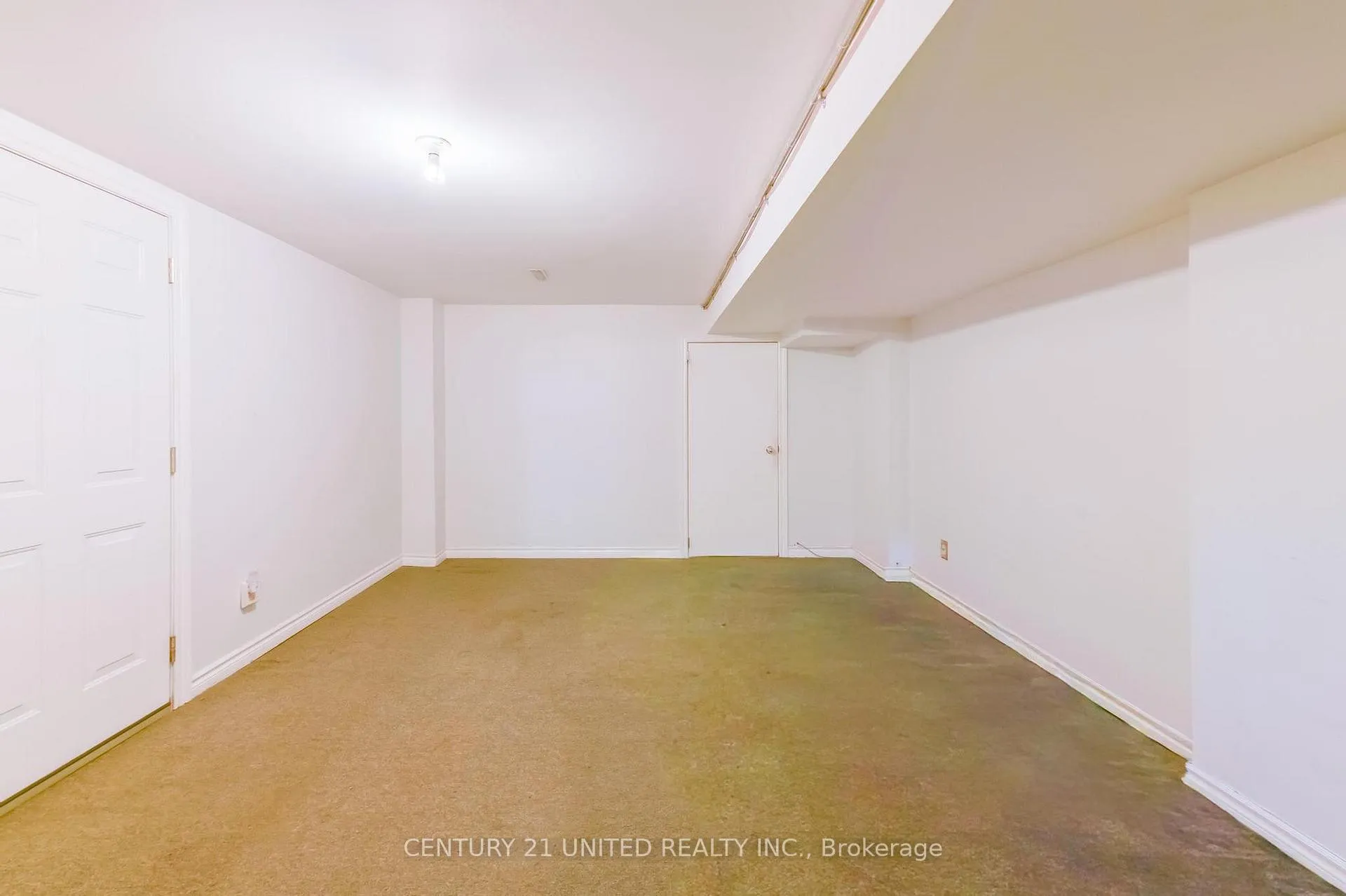 Photo 14 of 261 Maxwell Avenue, Peterborough, Ashburnham Ward 4 — HOMEH
