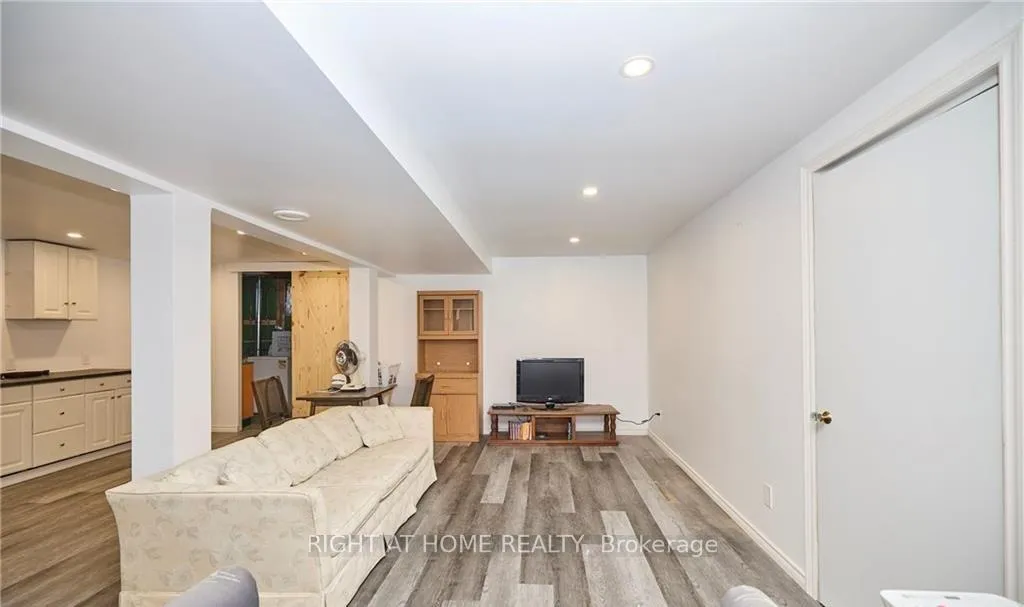 Photo 18 of 6357 Dorchester Road, Niagara Falls, Dorchester — HOMEH