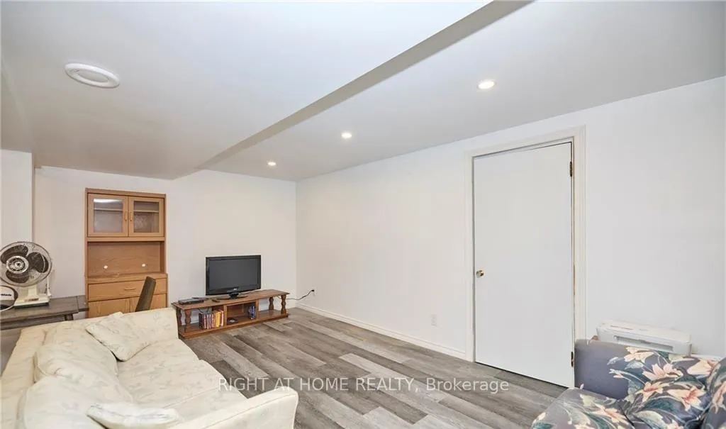 Photo 19 of 6357 Dorchester Road, Niagara Falls, Dorchester — HOMEH