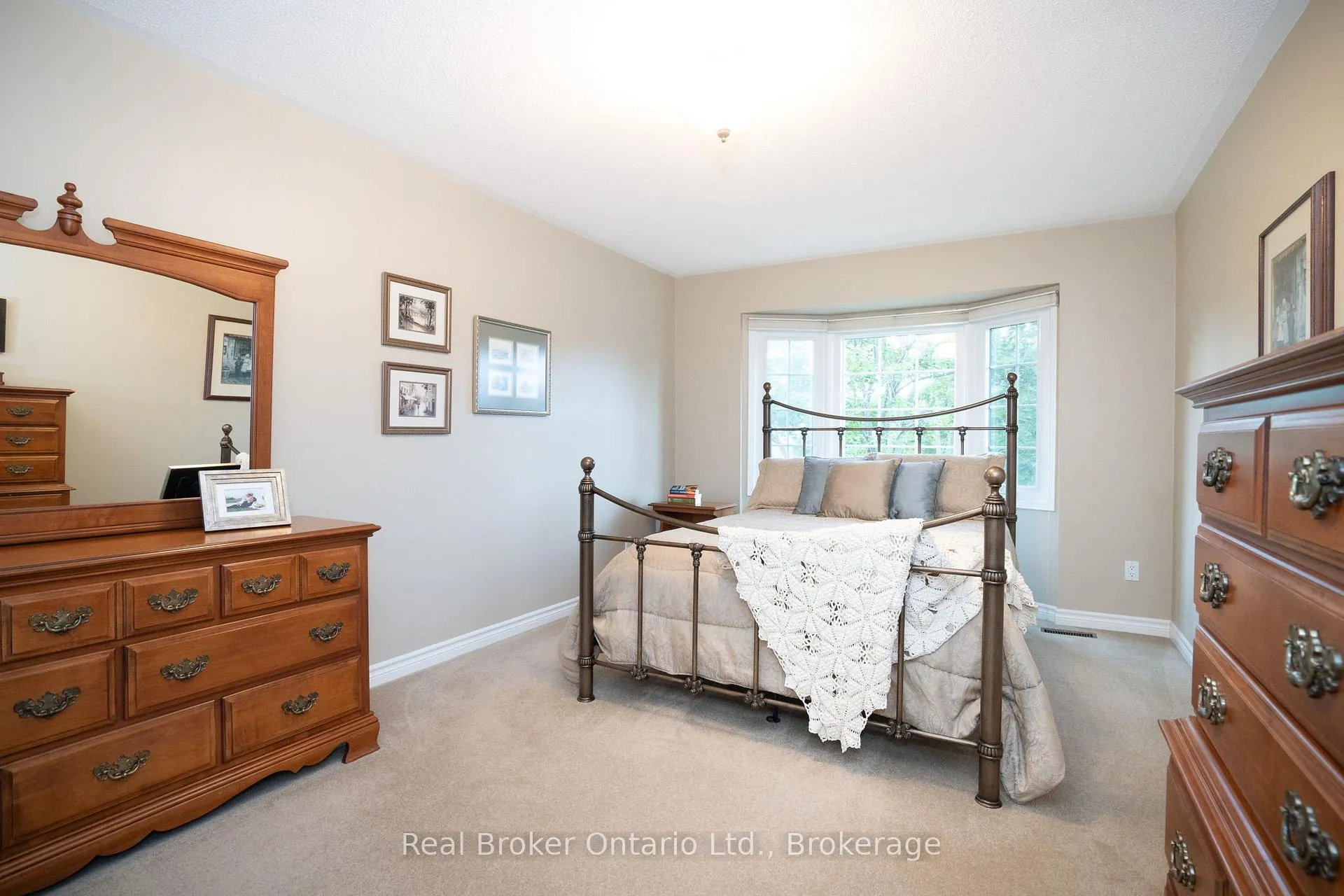 Photo 18 of 167 Luckport Crescent, Midland — HOMEH