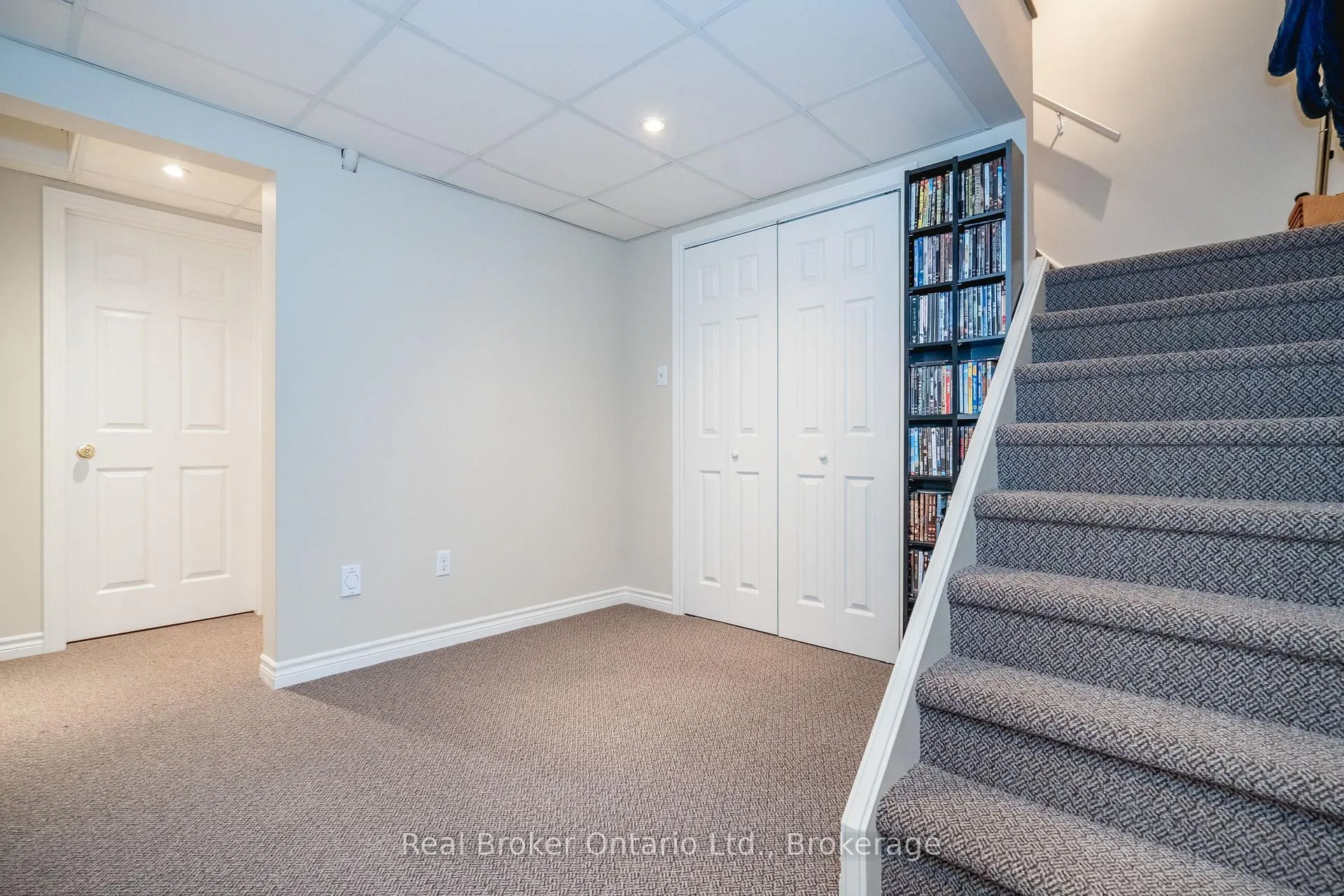 Photo 28 of 167 Luckport Crescent, Midland — HOMEH