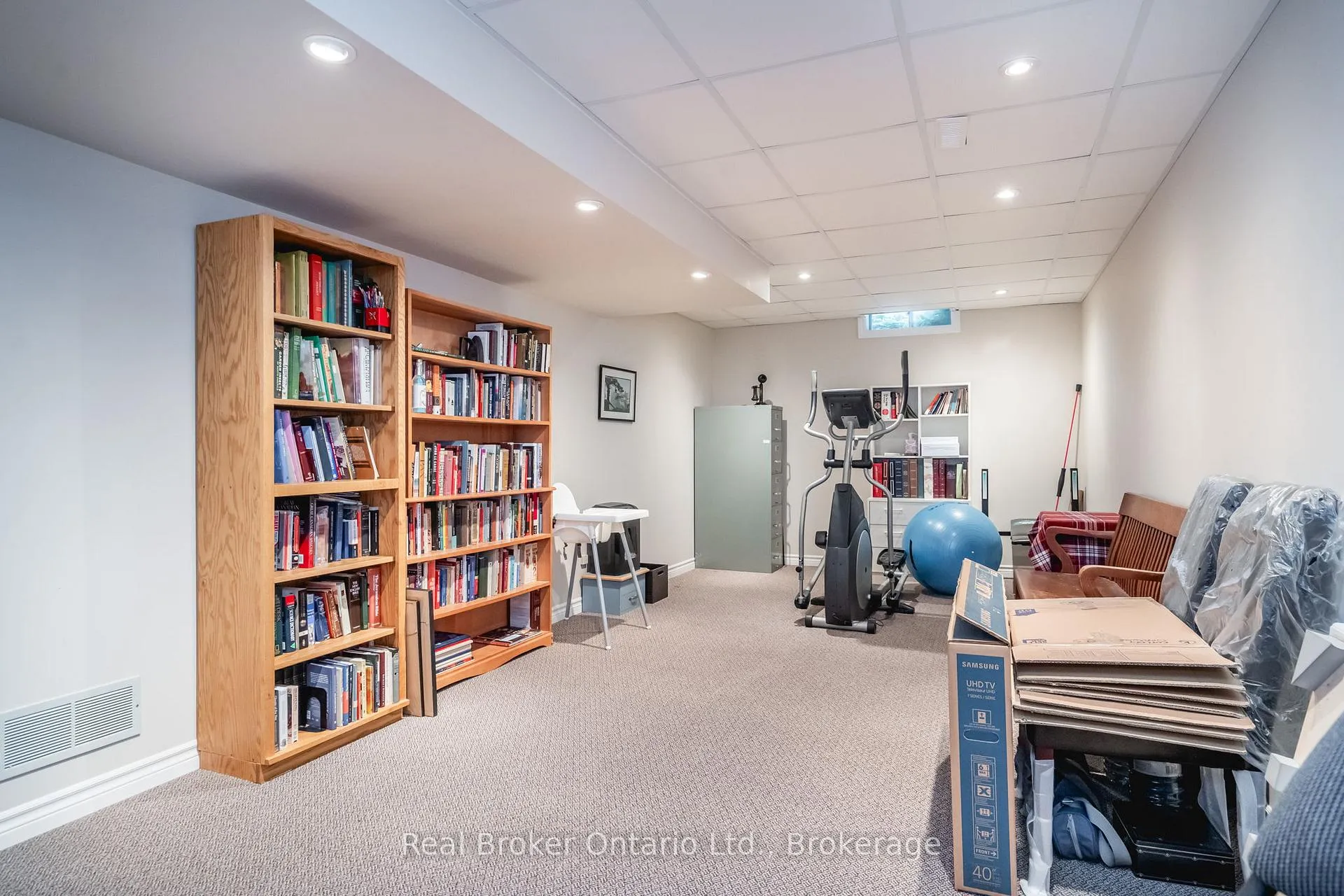 Photo 29 of 167 Luckport Crescent, Midland — HOMEH