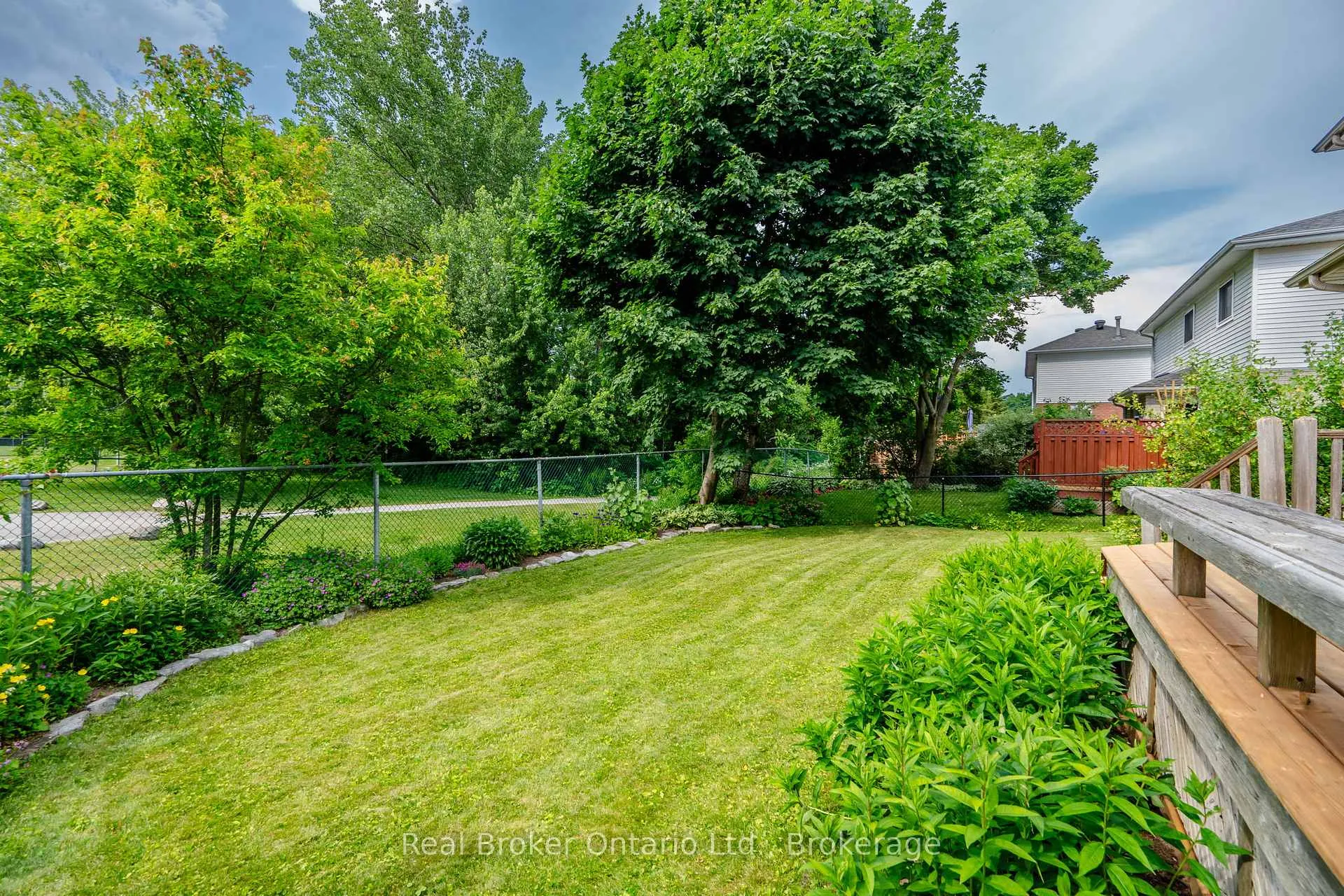 Photo 34 of 167 Luckport Crescent, Midland — HOMEH