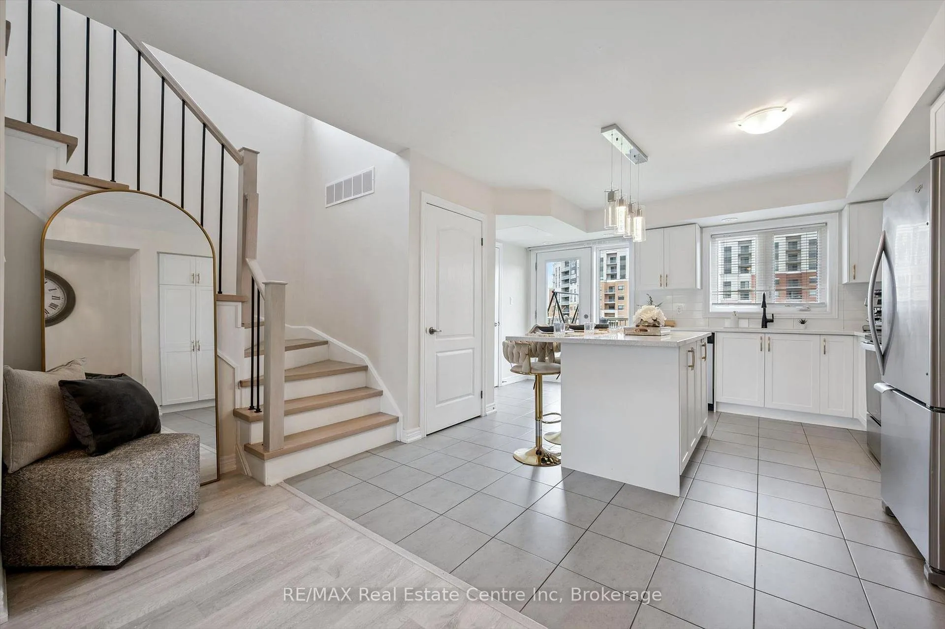 Photo 13 of 271 Law Drive, Guelph, Grange Road — HOMEH