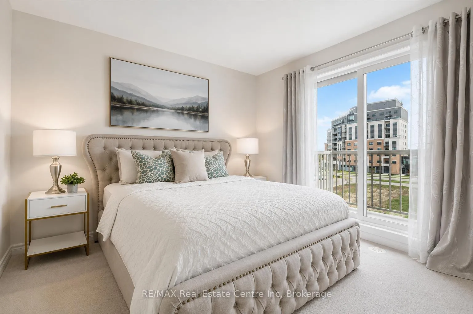 Photo 14 of 271 Law Drive, Guelph, Grange Road — HOMEH