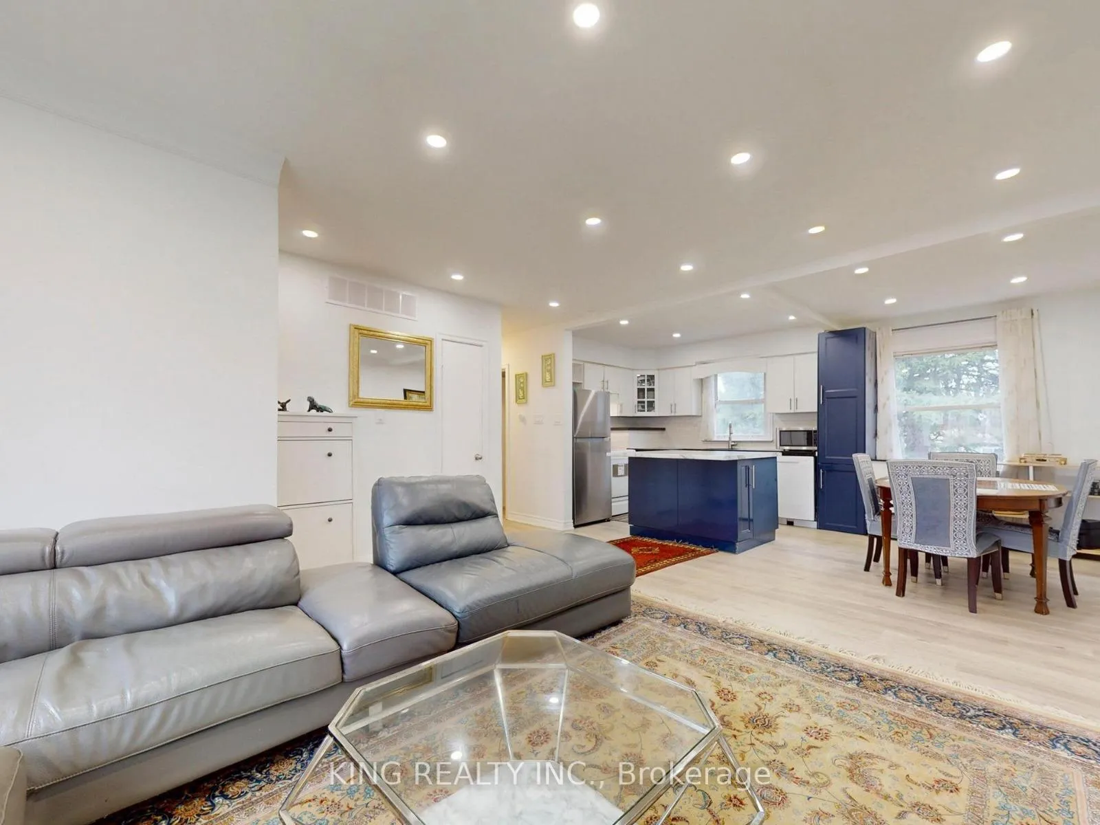 Photo 3 of 1156 Homewood Drive, Burlington, Mountainside — HOMEH