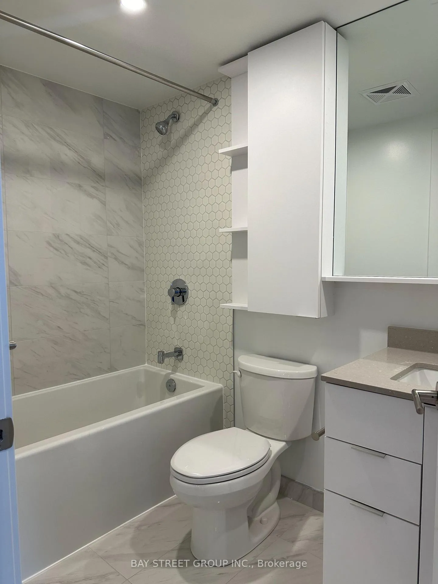 Photo 8 of Unit 1203, 8 Cedarland Drive, Markham, Unionville — HOMEH