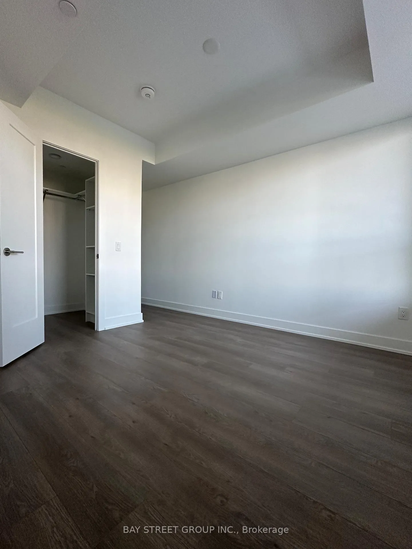 Photo 11 of Unit 1203, 8 Cedarland Drive, Markham, Unionville — HOMEH