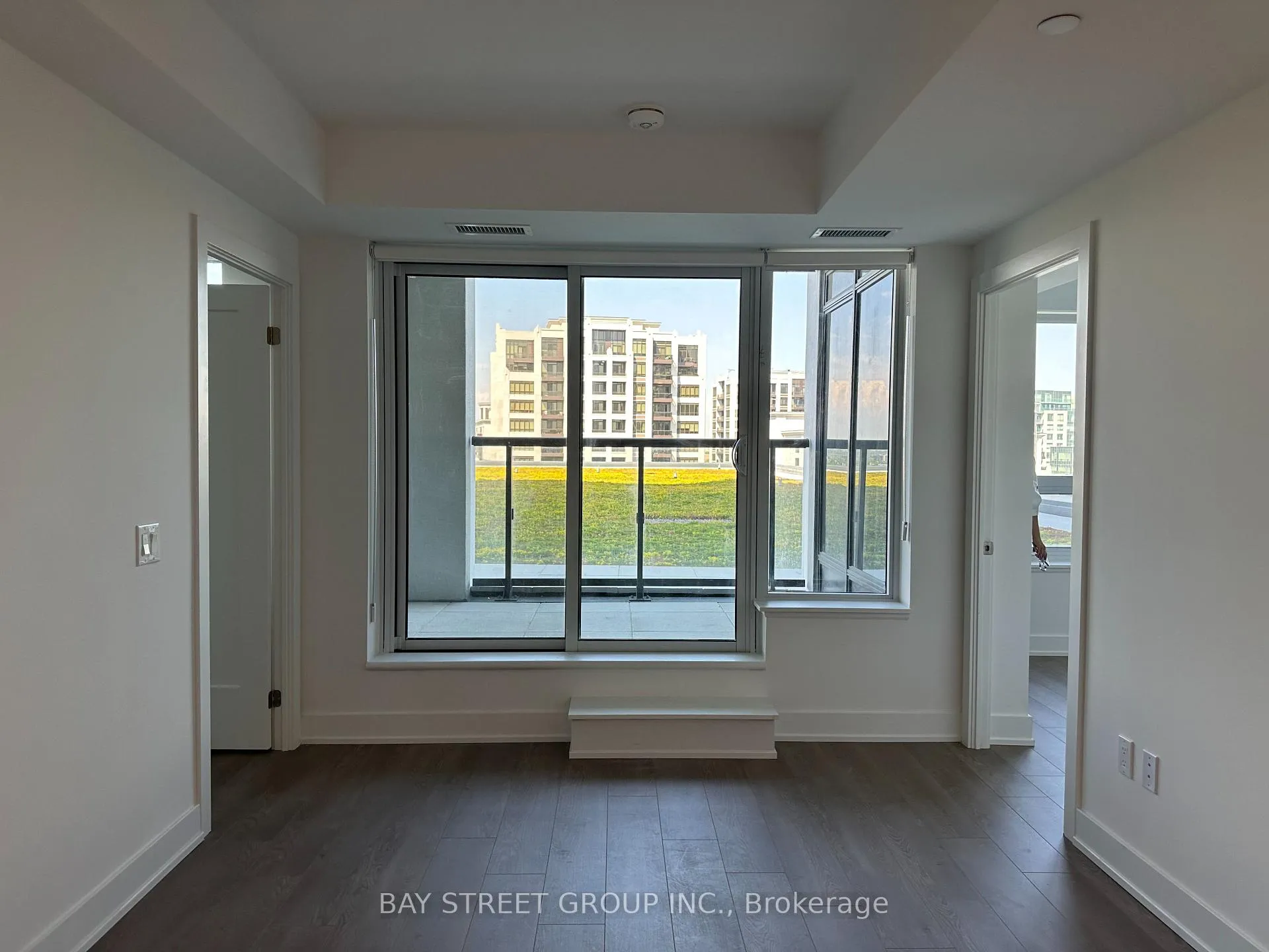 Photo 15 of Unit 1203, 8 Cedarland Drive, Markham, Unionville — HOMEH