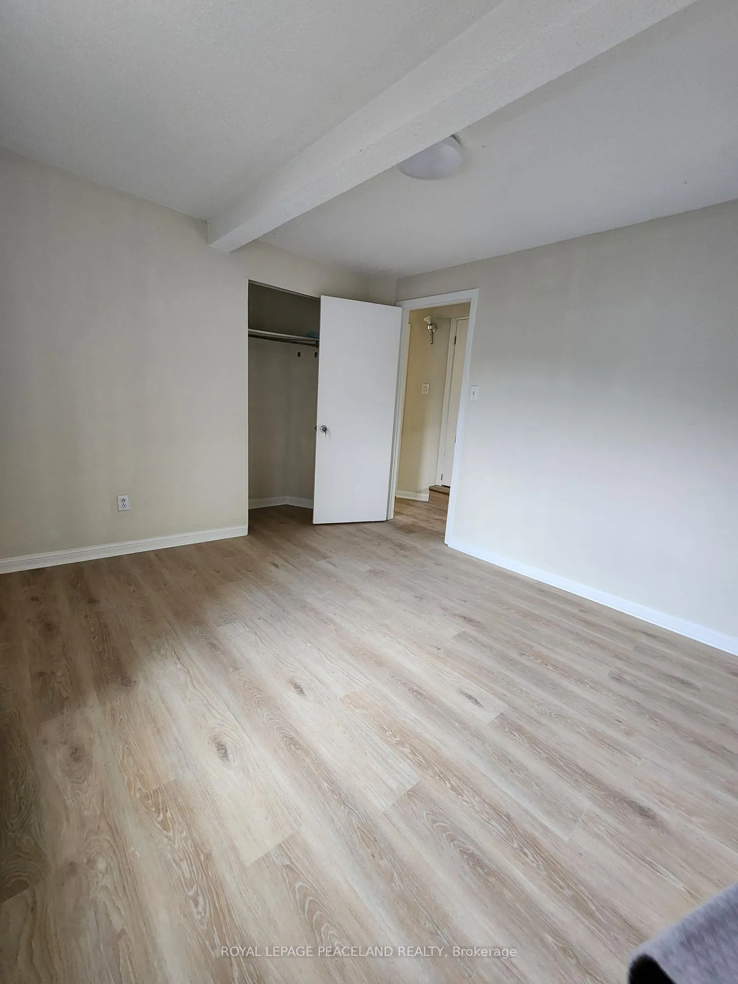 Photo 13 of Unit 3, 558 Spadina Crescent, Toronto, University — HOMEH