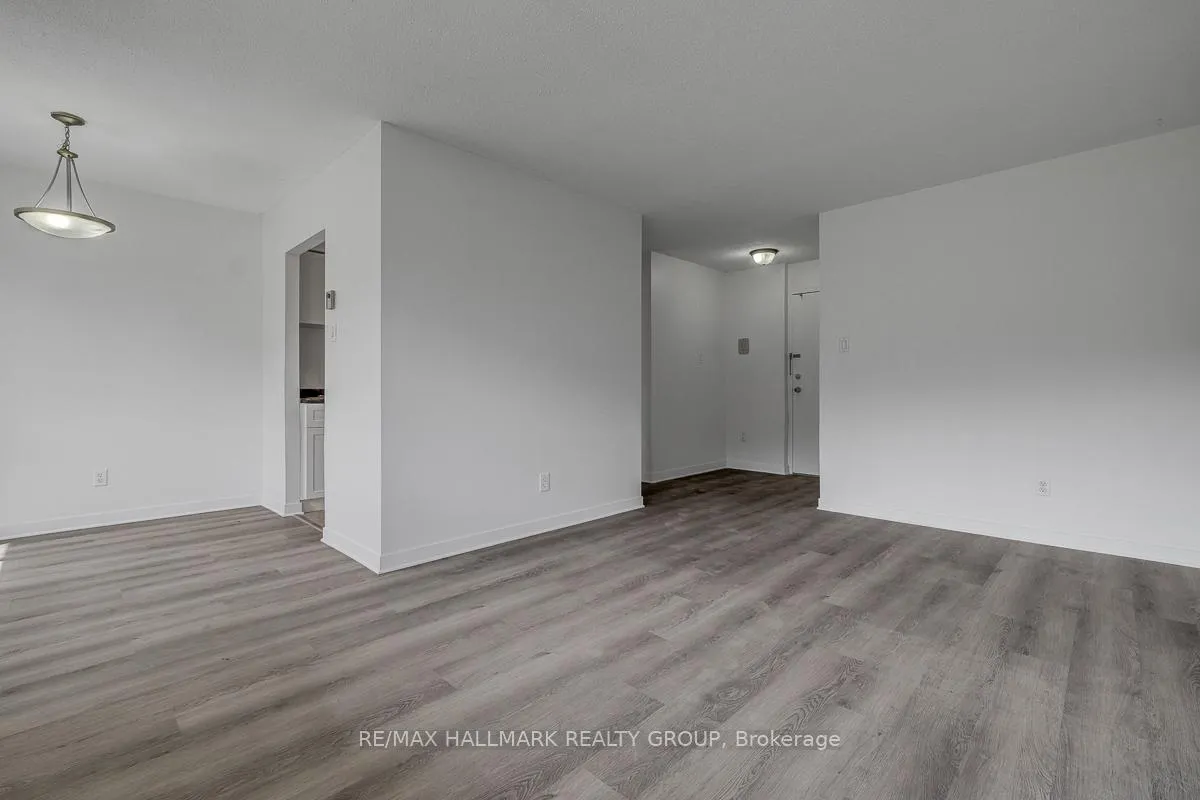 Photo 7 of Unit 105A, 2041 Arrowsmith Drive, Ottawa, Beacon Hill South — HOMEH