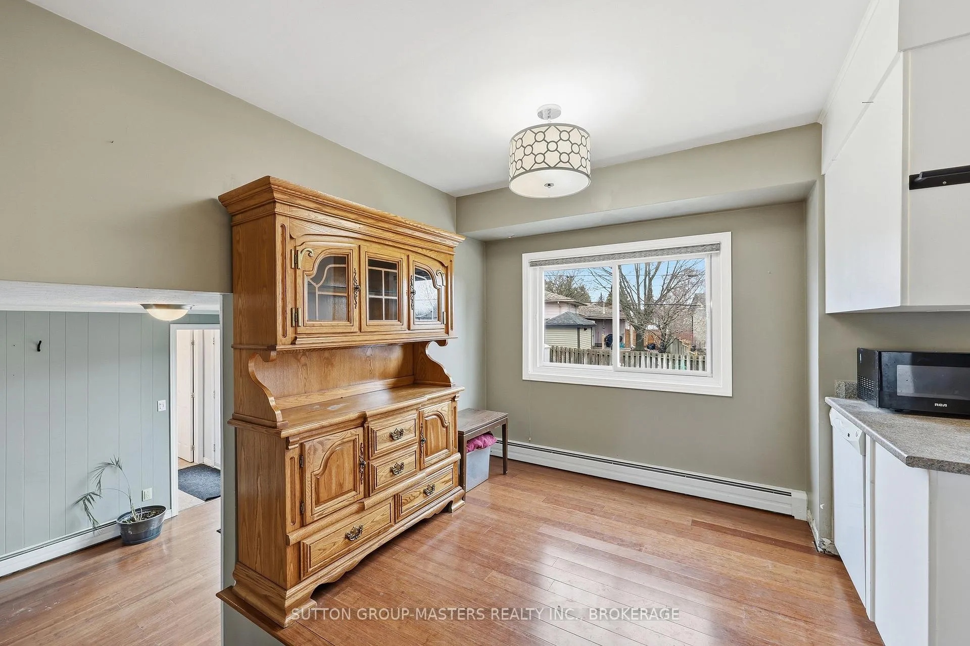Photo 18 of 664 Fleet Street, Kingston, South of Taylor-Kidd Blvd — HOMEH