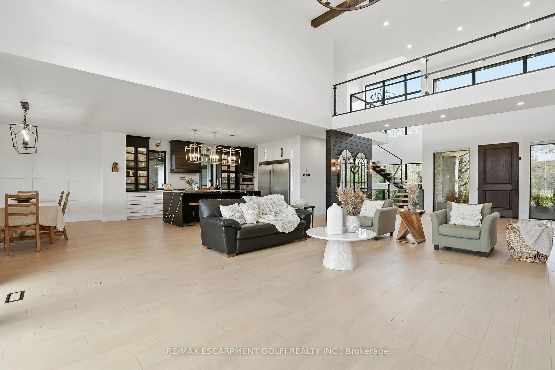 Photo 7 of 13791 Montrose Road, Niagara Falls, Schisler — HOMEH