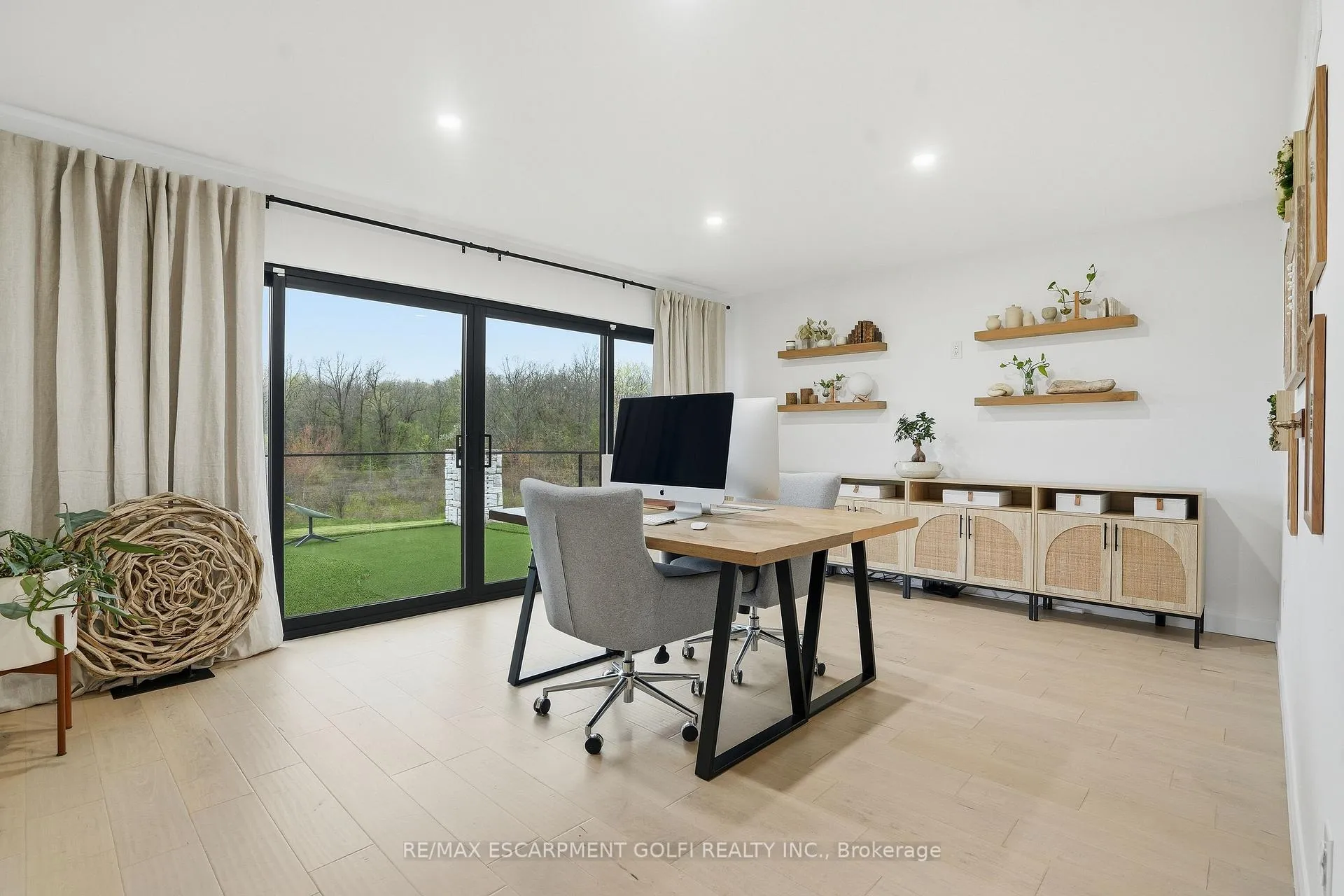 Photo 20 of 13791 Montrose Road, Niagara Falls, Schisler — HOMEH
