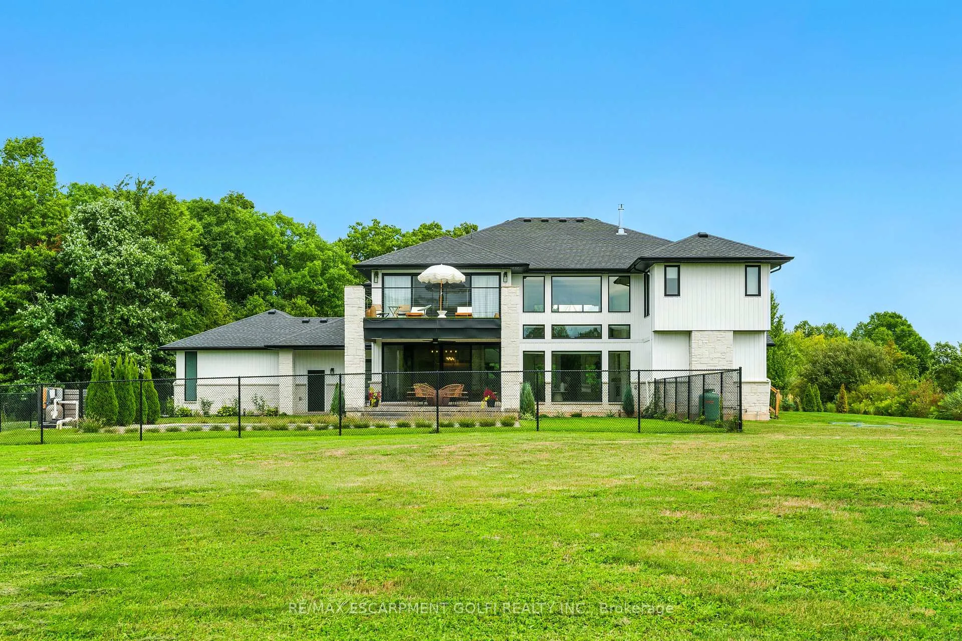 Photo 47 of 13791 Montrose Road, Niagara Falls, Schisler — HOMEH