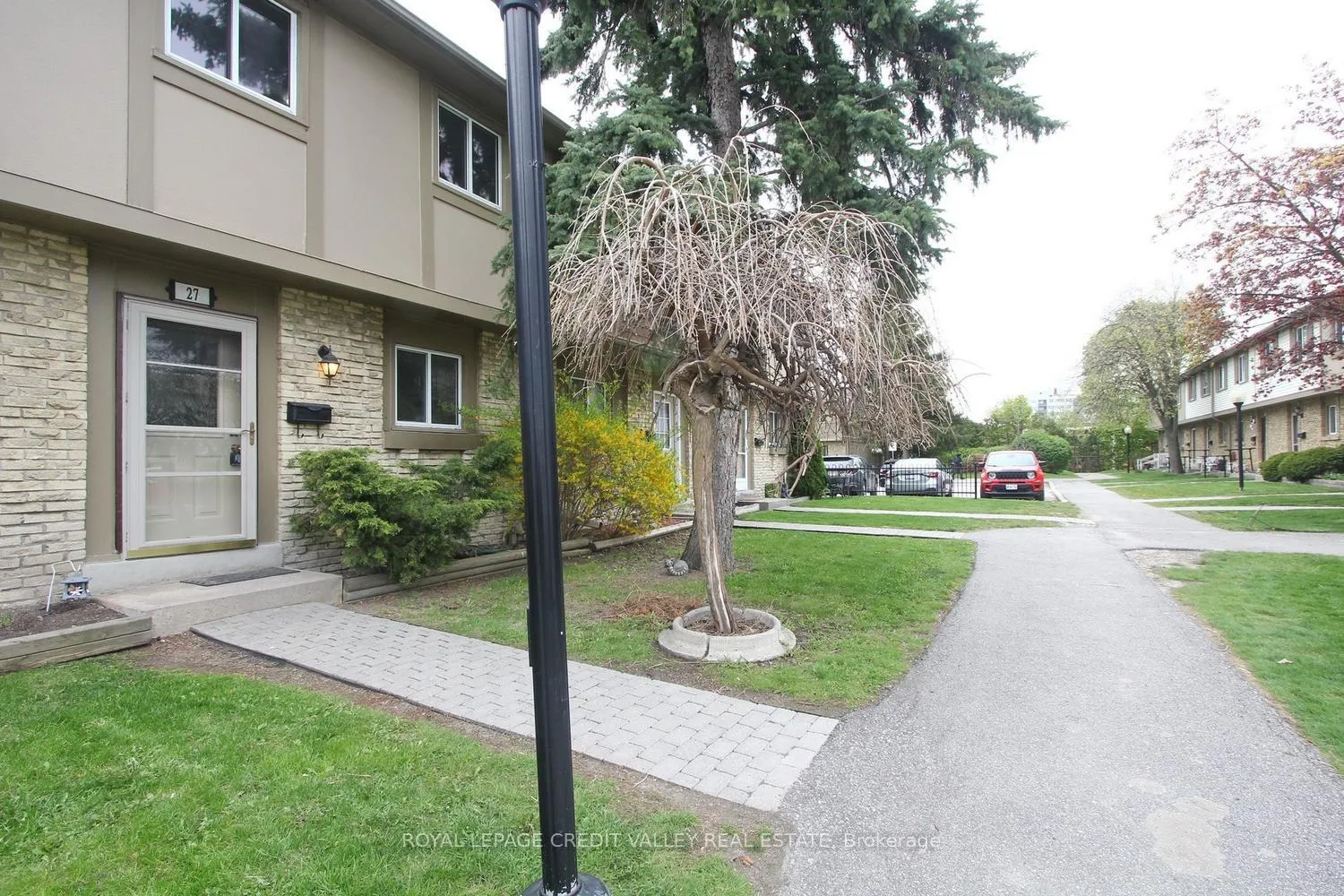 Photo 2 of Unit 27, 57 Hansen Road, Brampton, Madoc — HOMEH