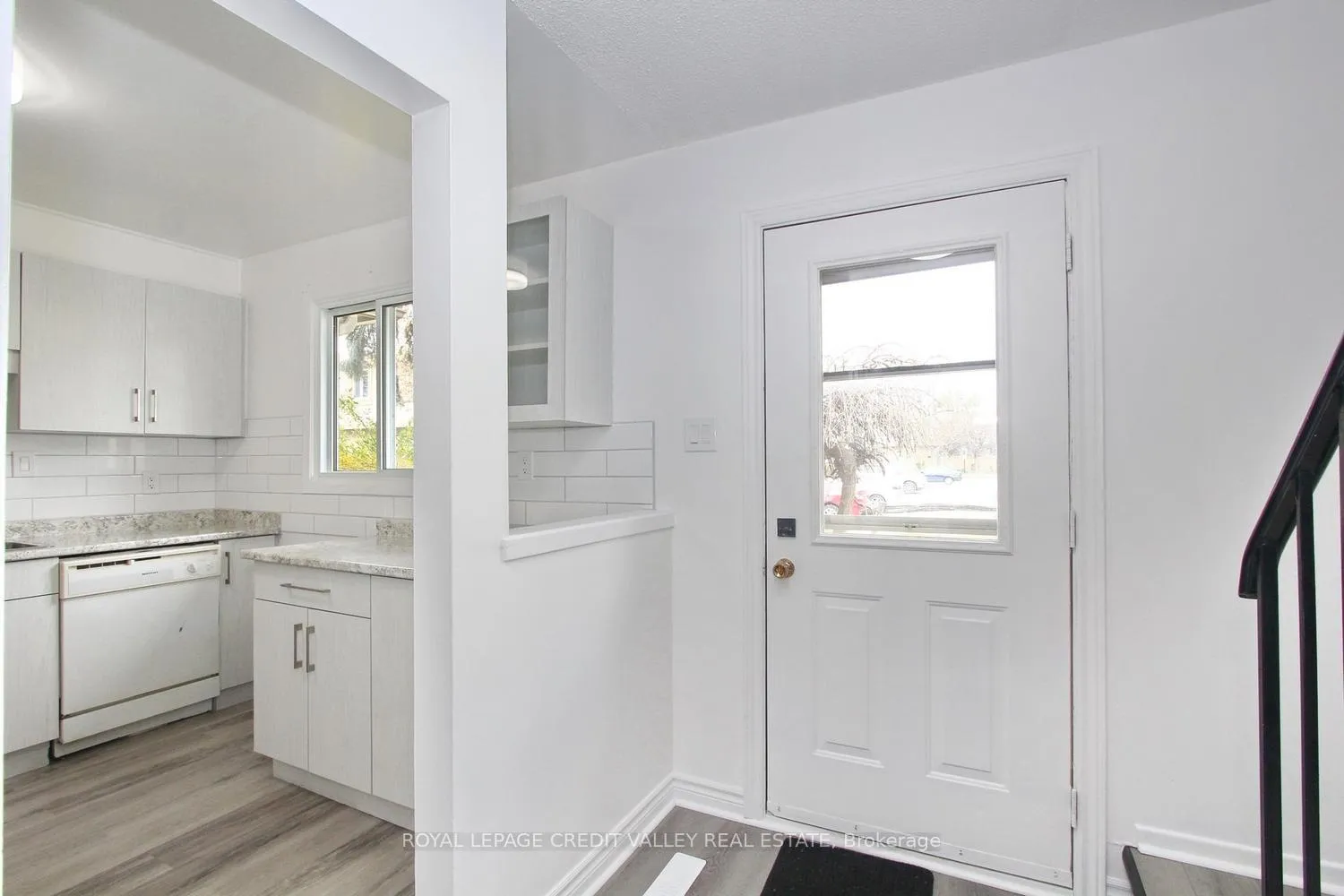 Photo 6 of Unit 27, 57 Hansen Road, Brampton, Madoc — HOMEH