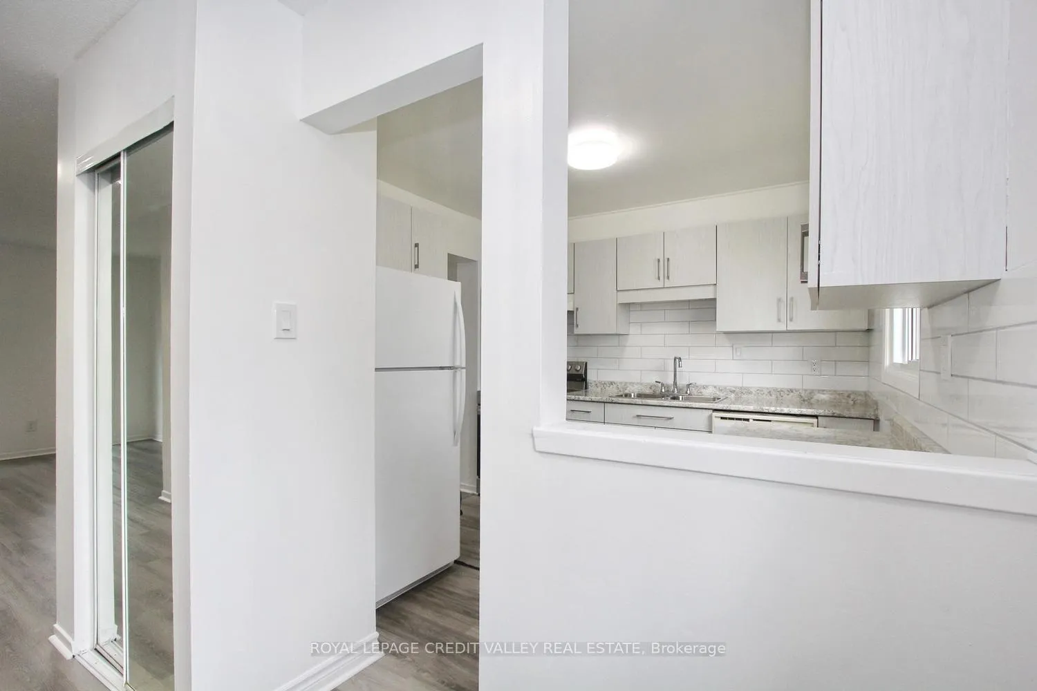 Photo 15 of Unit 27, 57 Hansen Road, Brampton, Madoc — HOMEH
