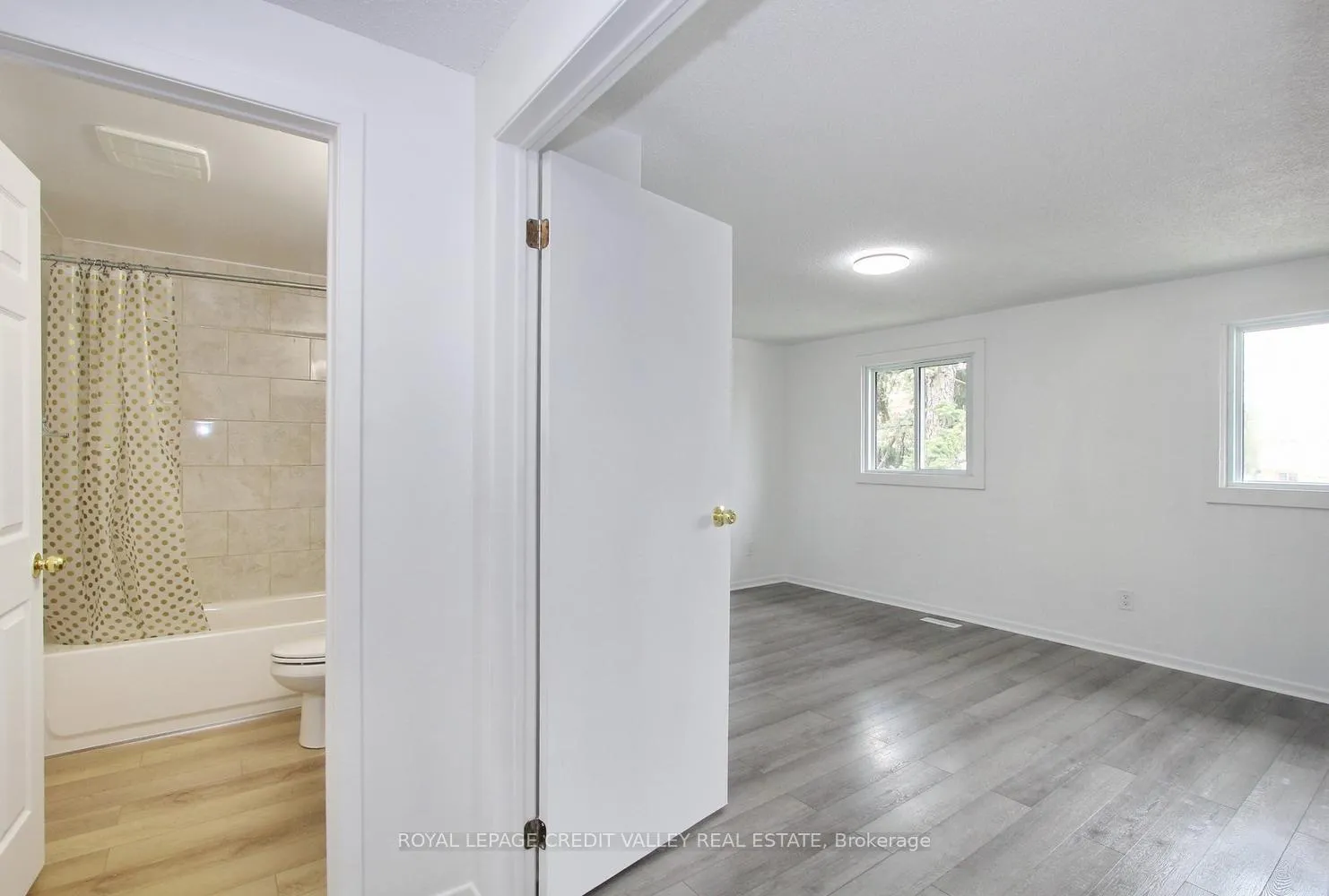 Photo 16 of Unit 27, 57 Hansen Road, Brampton, Madoc — HOMEH