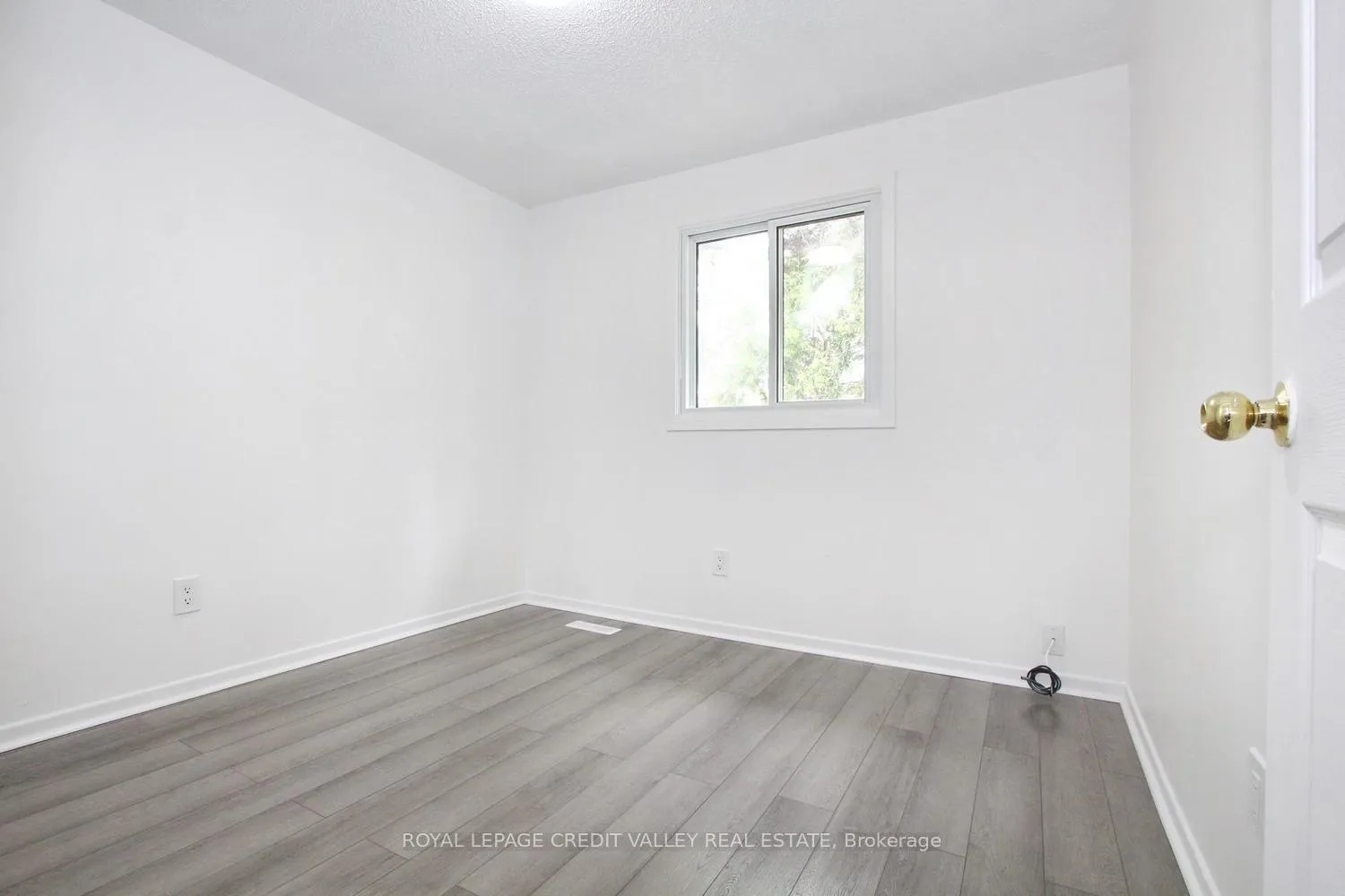 Photo 23 of Unit 27, 57 Hansen Road, Brampton, Madoc — HOMEH