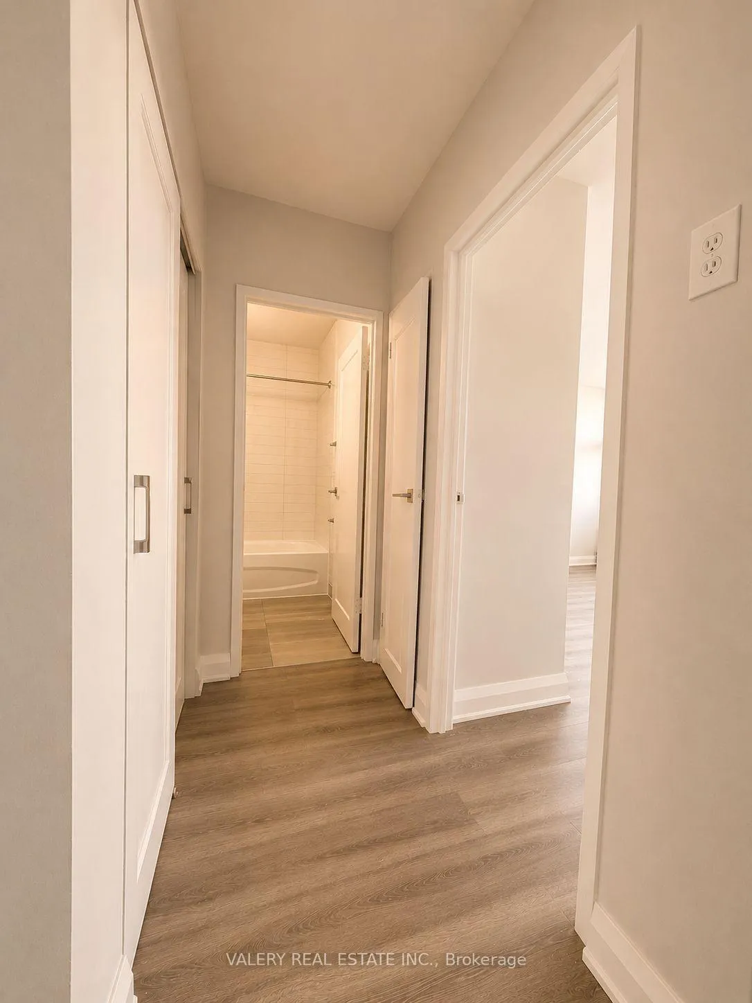 Photo 7 of Unit 613, 324 Cambridge Street, Ottawa, West Centre Town — HOMEH