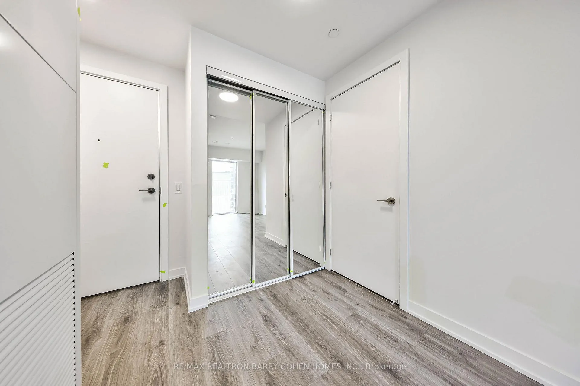 Photo 11 of Unit 1012, 100 Queen Street E, Toronto, Church-Yonge Corridor — HOMEH