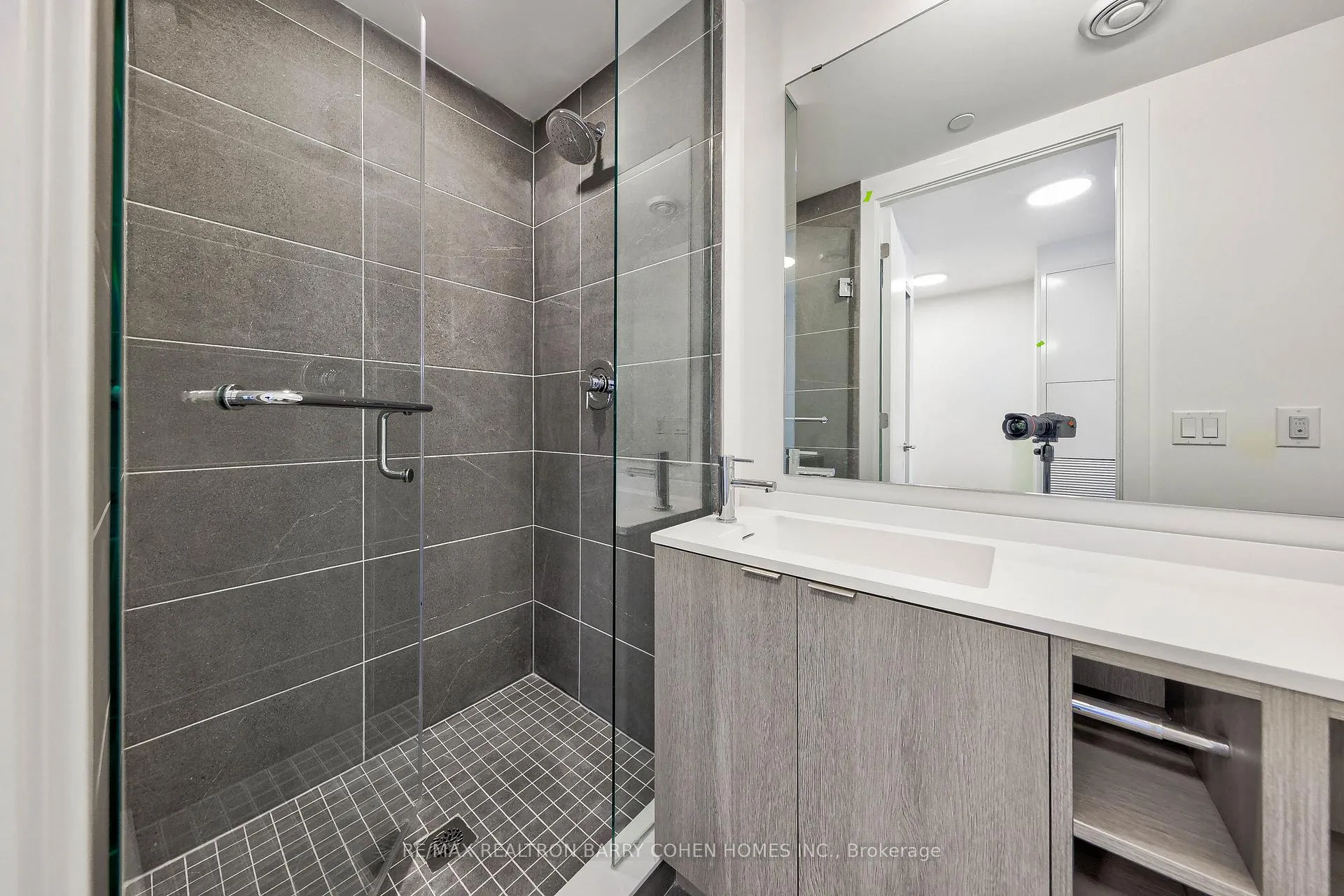 Photo 14 of Unit 1012, 100 Queen Street E, Toronto, Church-Yonge Corridor — HOMEH