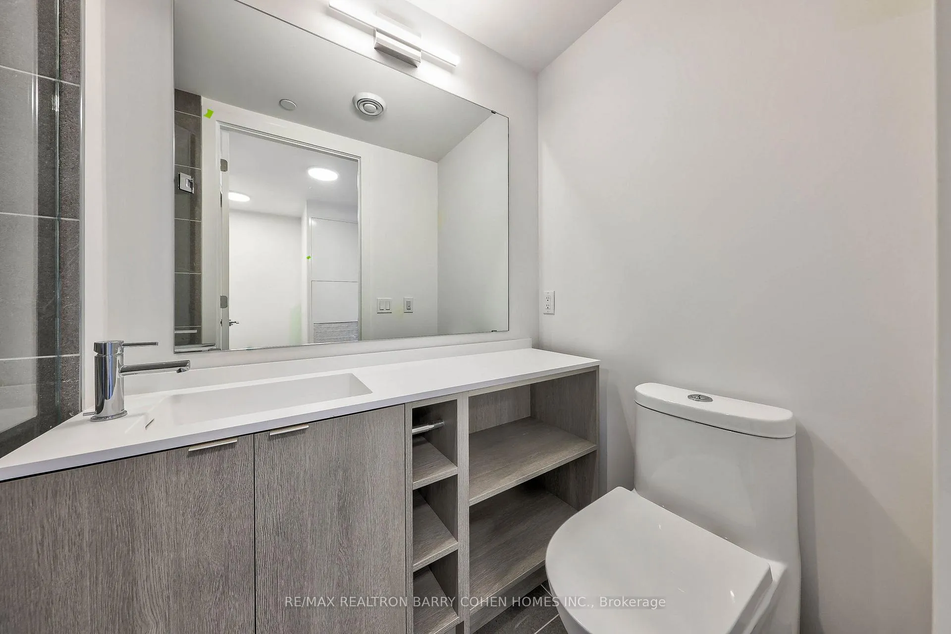 Photo 15 of Unit 1012, 100 Queen Street E, Toronto, Church-Yonge Corridor — HOMEH