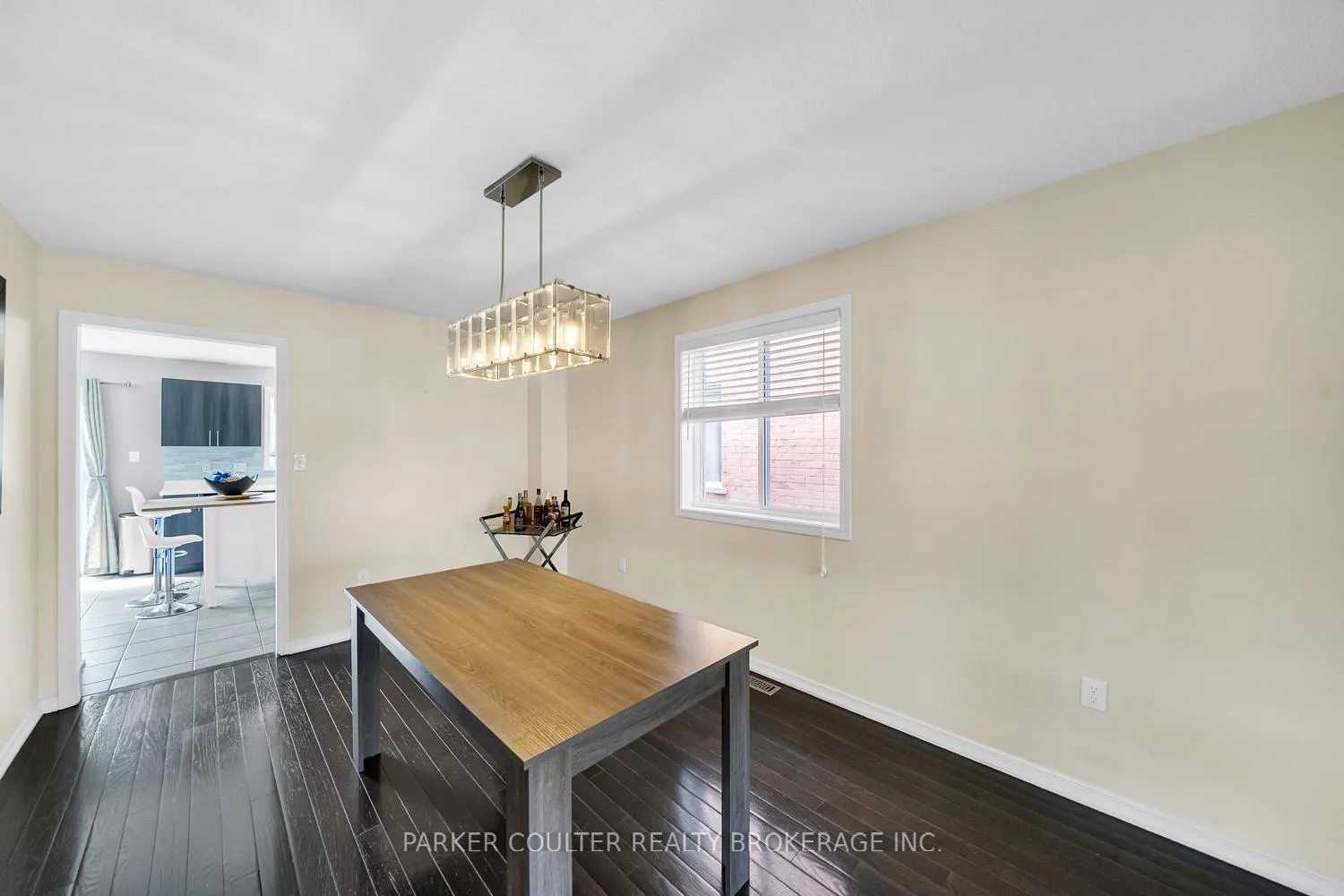 Photo 5 of 2100 Osbond Road, Innisfil, Alcona — HOMEH