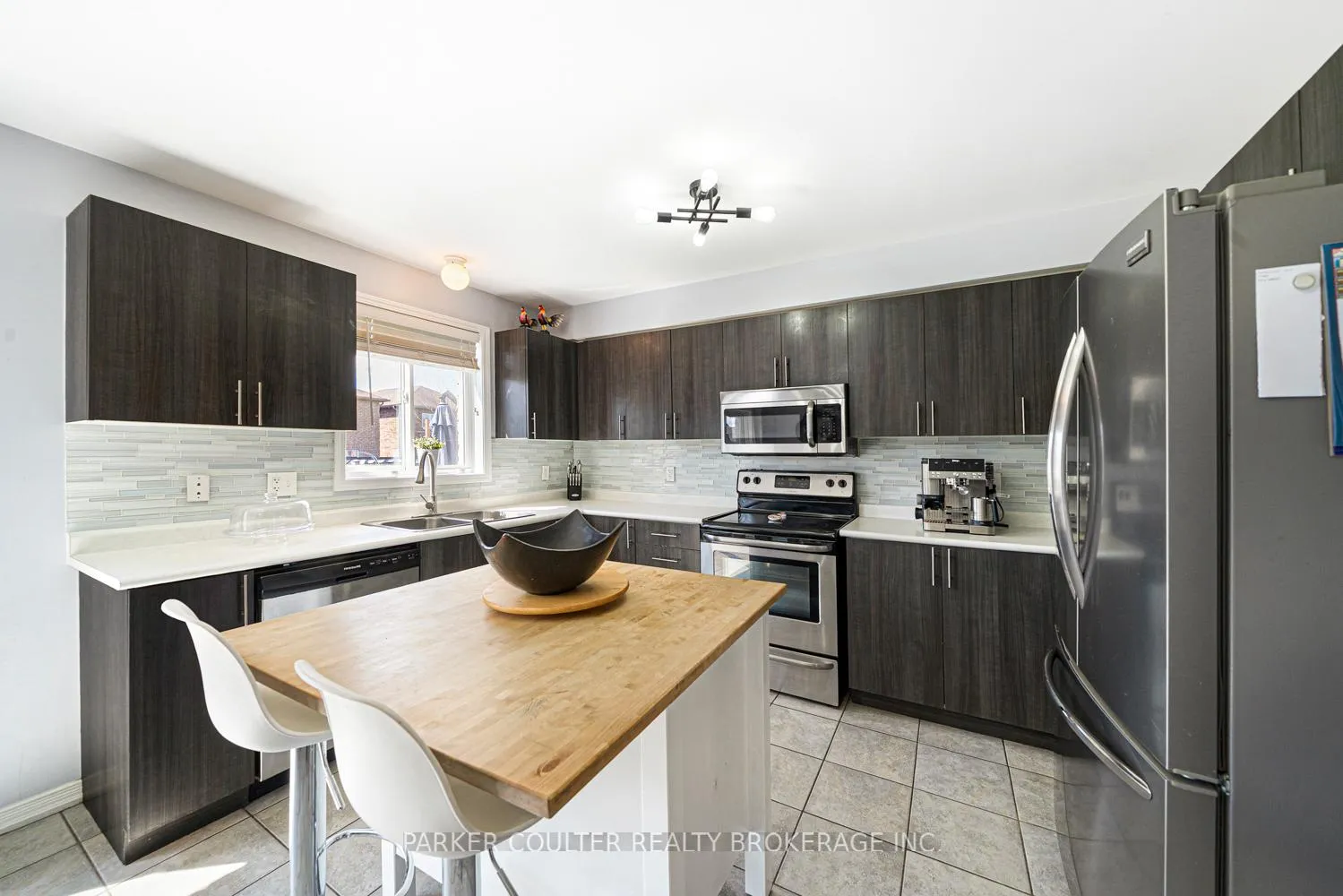 Photo 13 of 2100 Osbond Road, Innisfil, Alcona — HOMEH