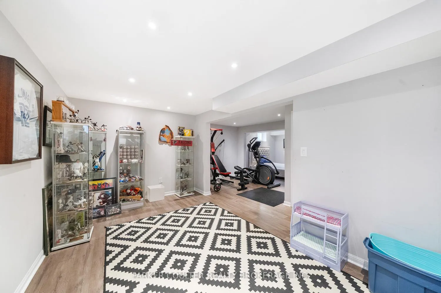 Photo 38 of 2100 Osbond Road, Innisfil, Alcona — HOMEH