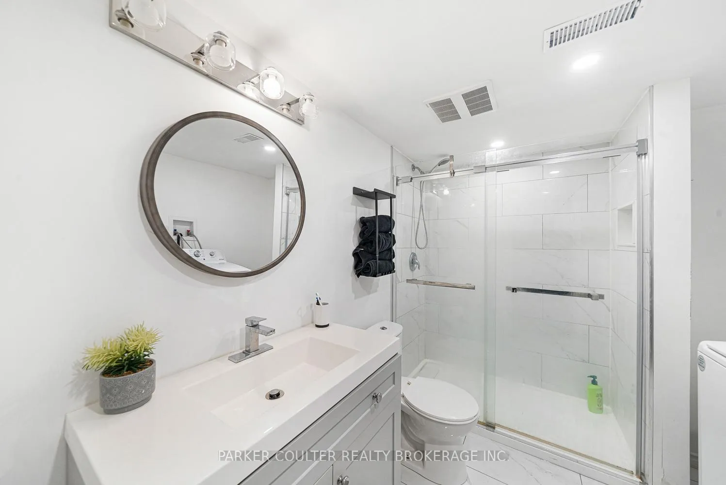 Photo 40 of 2100 Osbond Road, Innisfil, Alcona — HOMEH
