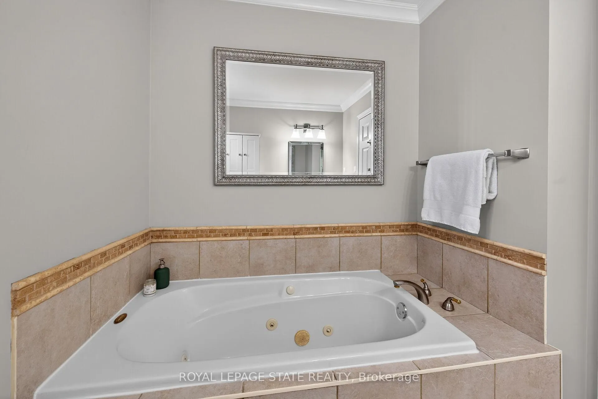 Photo 22 of 135 Independence Drive, Hamilton, Templemead — HOMEH