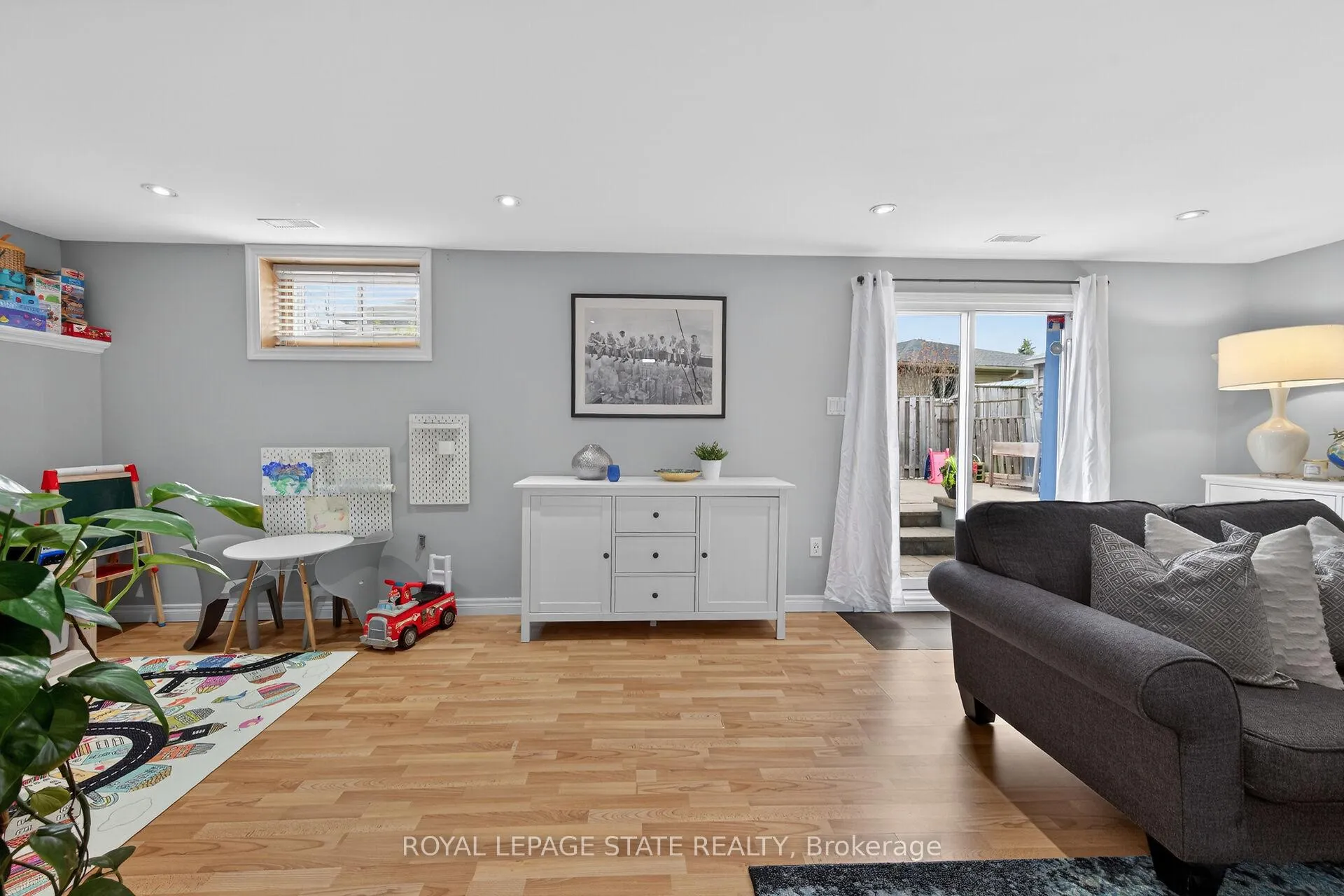 Photo 37 of 135 Independence Drive, Hamilton, Templemead — HOMEH