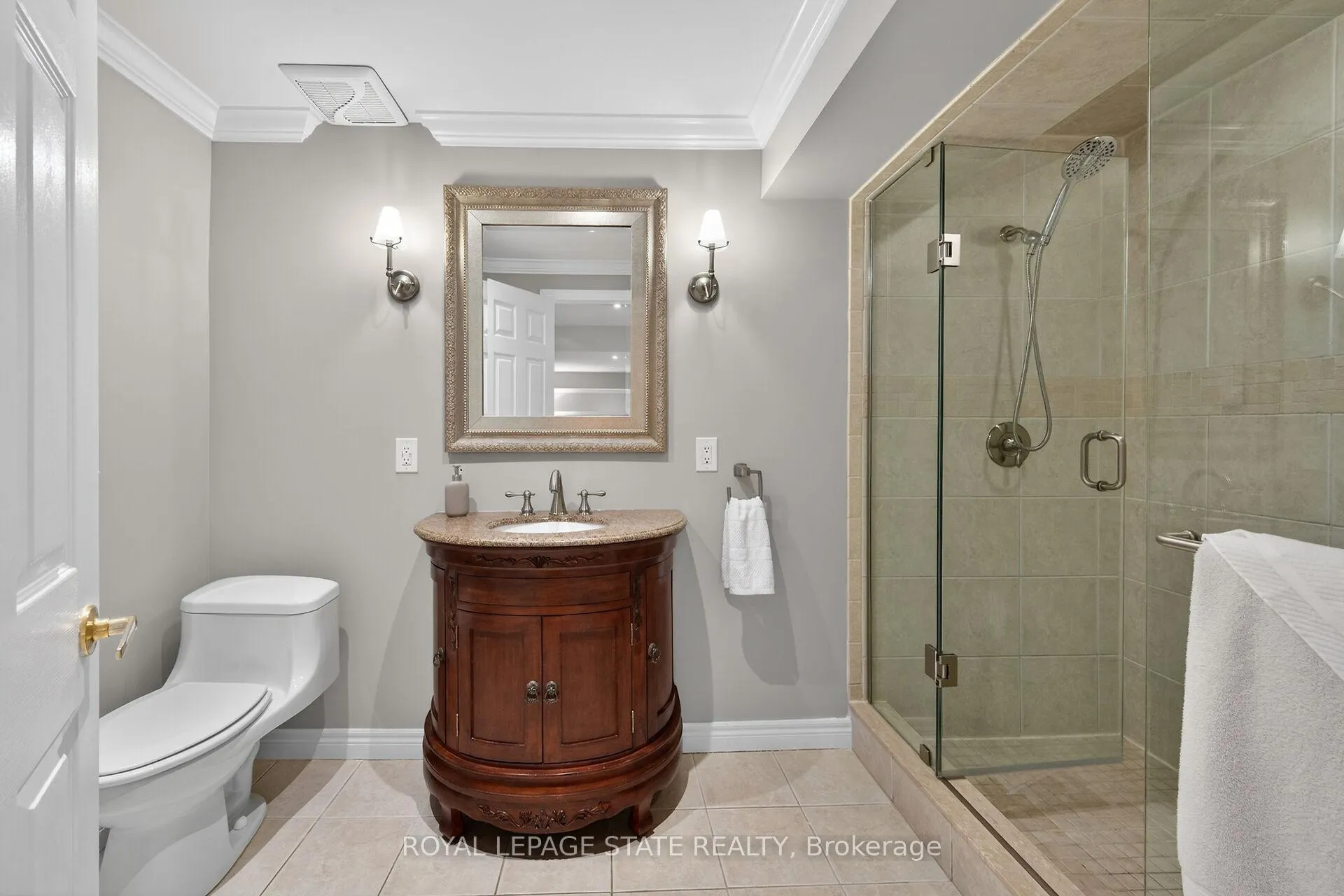 Photo 40 of 135 Independence Drive, Hamilton, Templemead — HOMEH