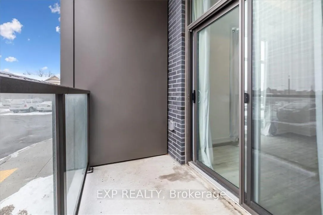 Photo 10 of Unit 115, 450 Dundas Street E, Hamilton, Waterdown — HOMEH